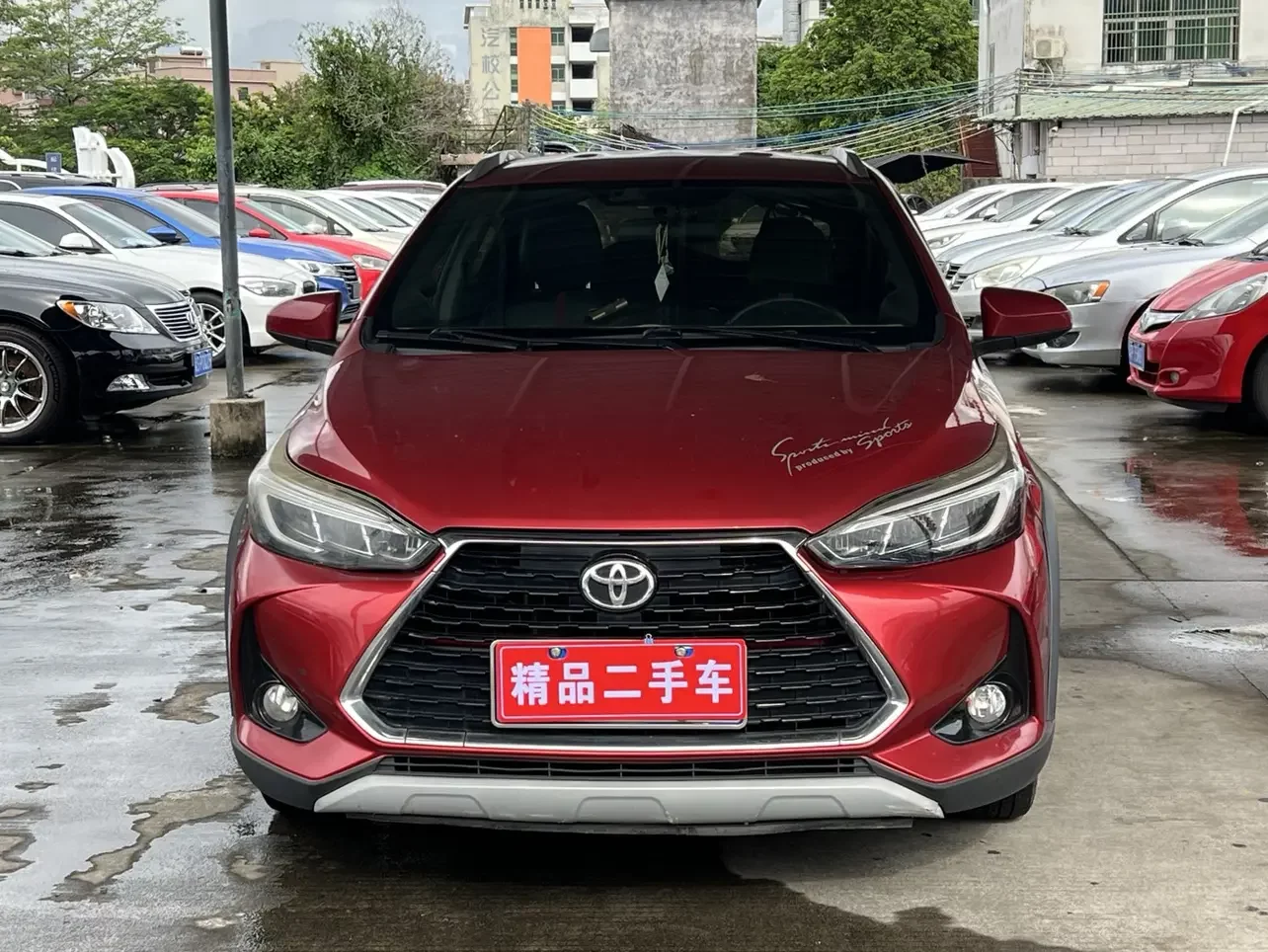 Toyota Yaris L