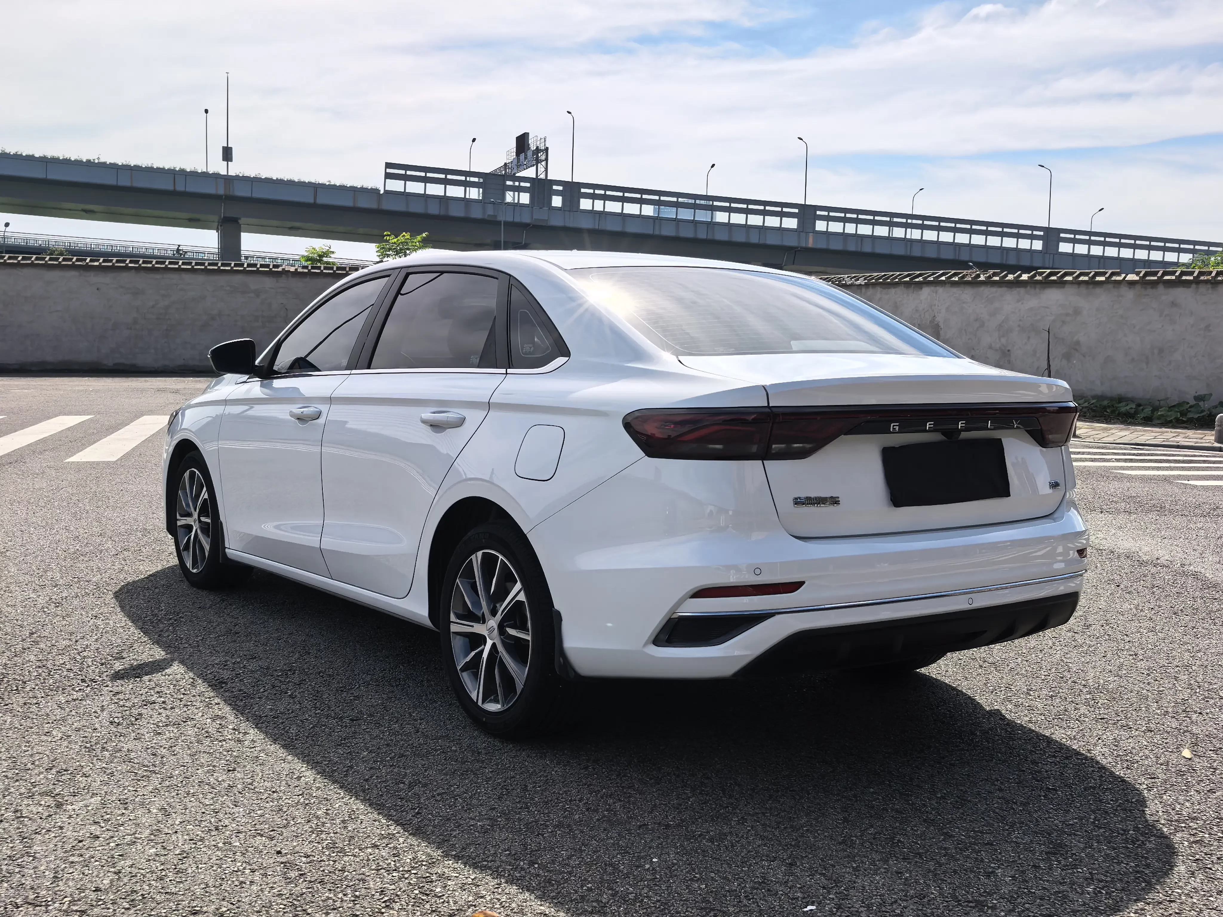 Geely emgrand