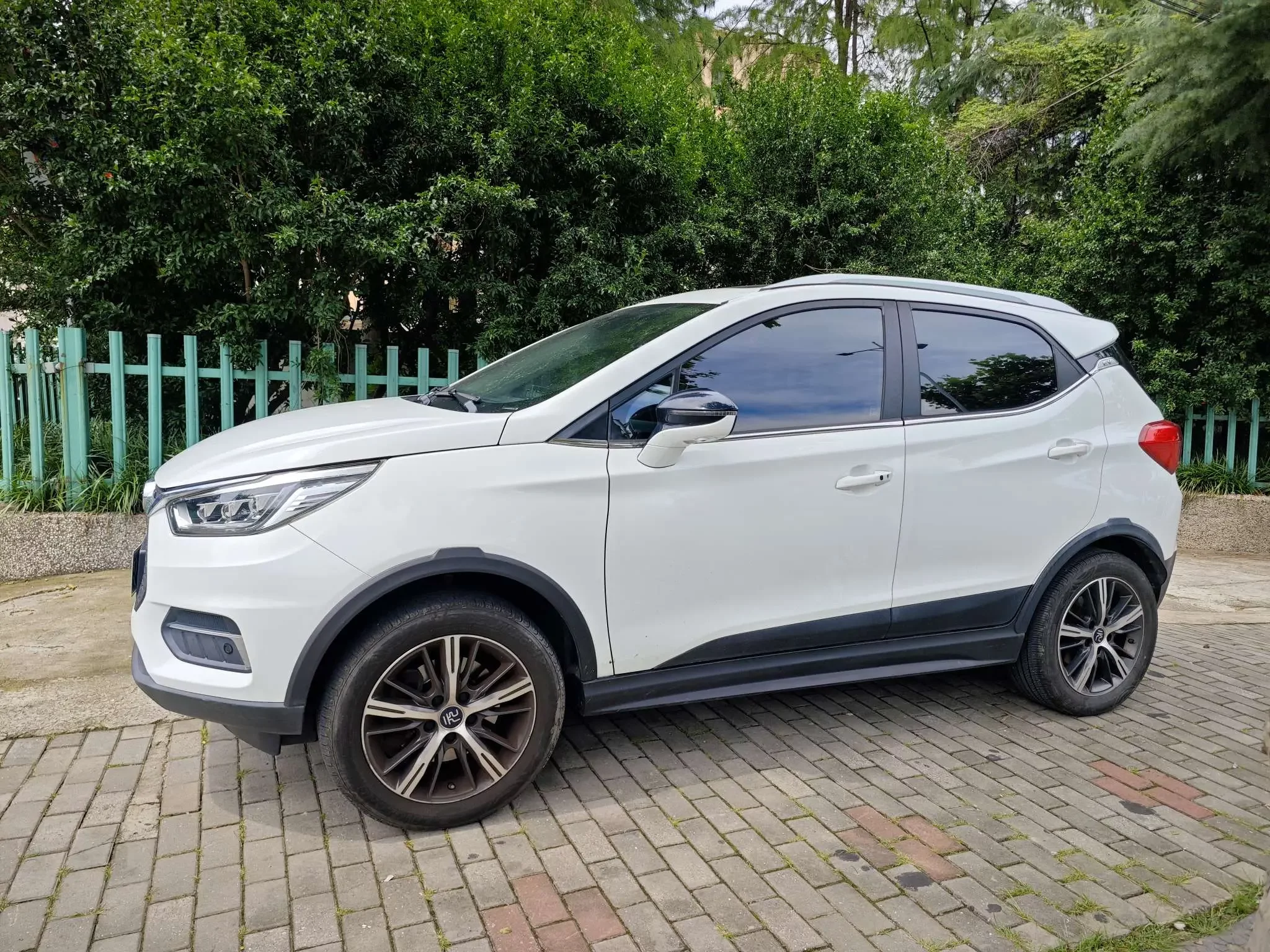 BYD Yuan EV