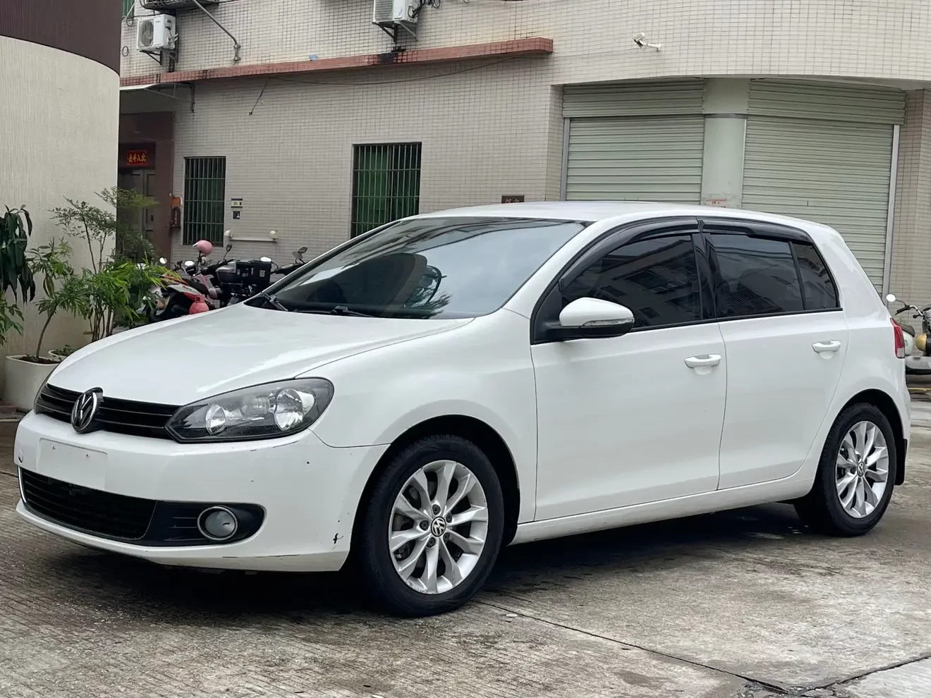 Volkswagen golf