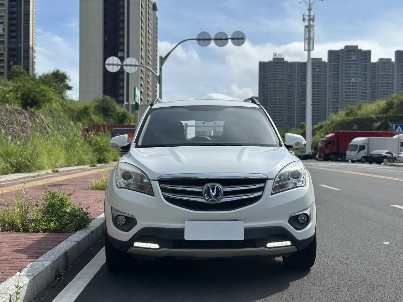 Changan CS35  из Китая