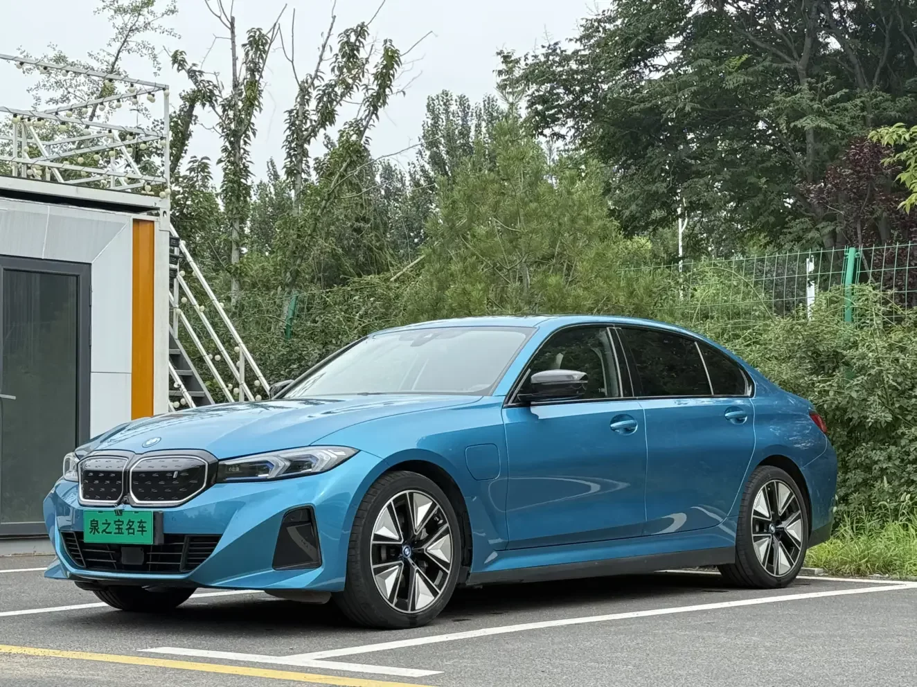 BMW i3