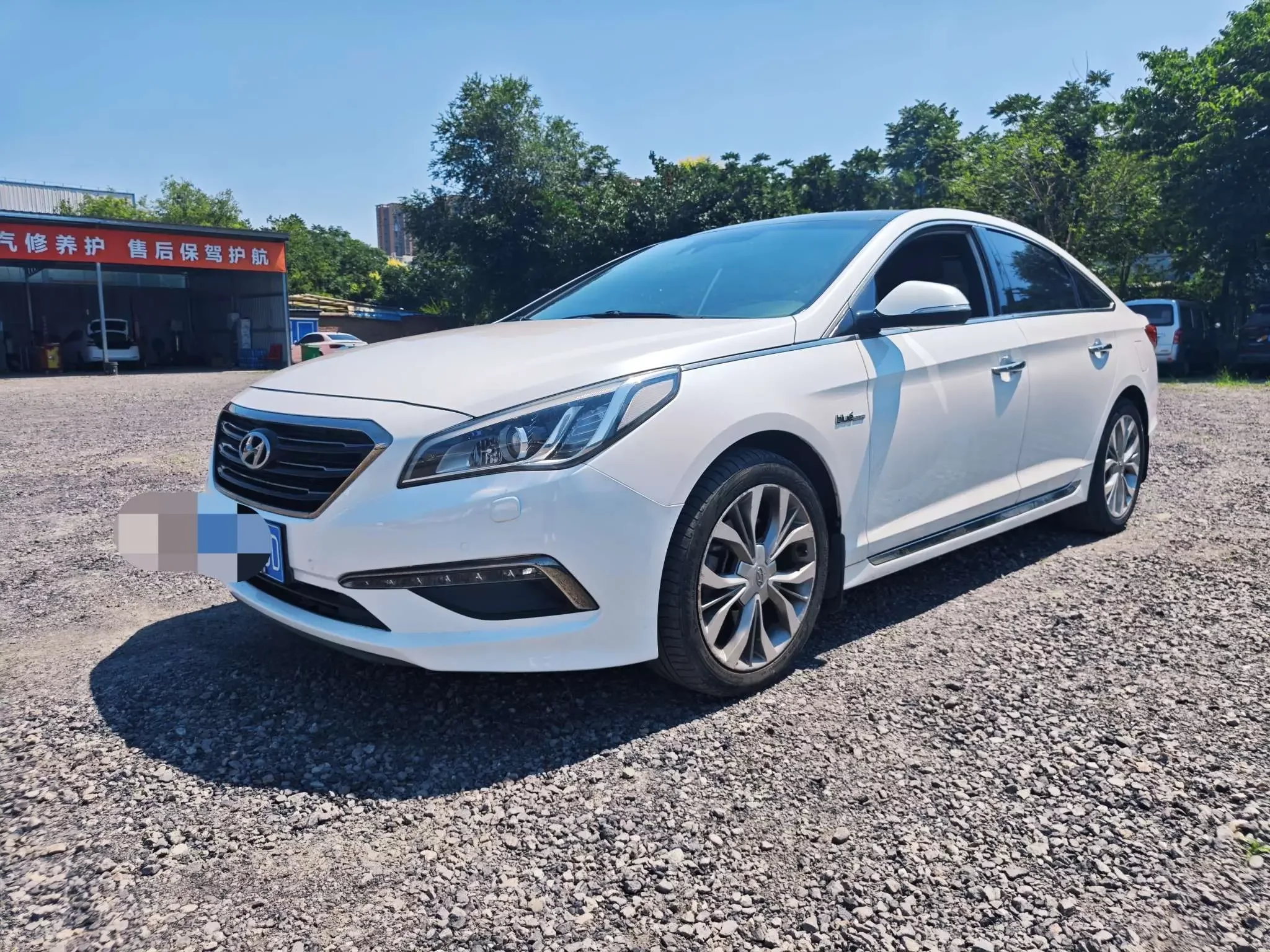 Hyundai sonata nine