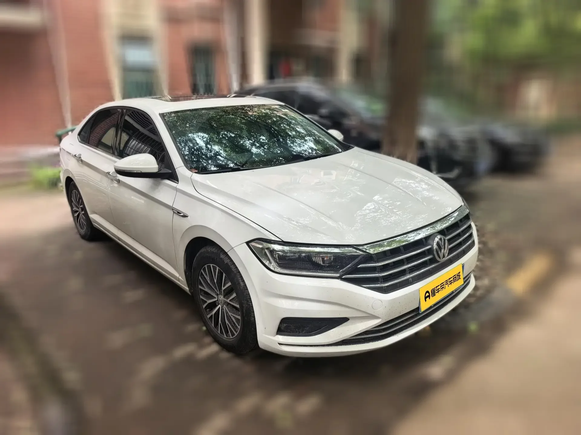 Volkswagen Sagitar