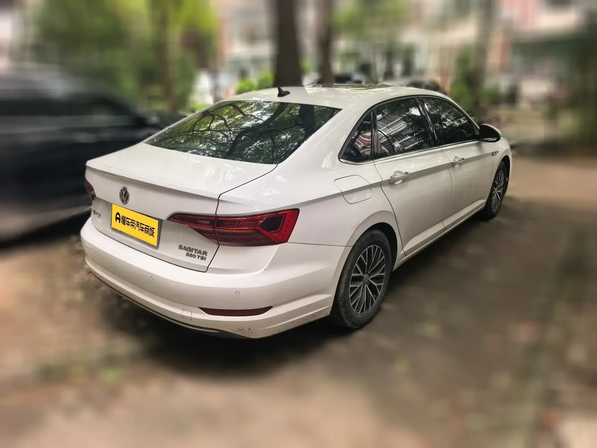 Volkswagen Sagitar