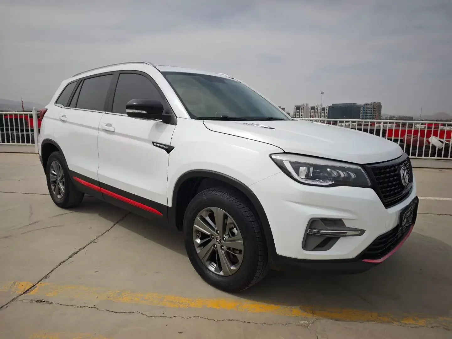 Changan CS75