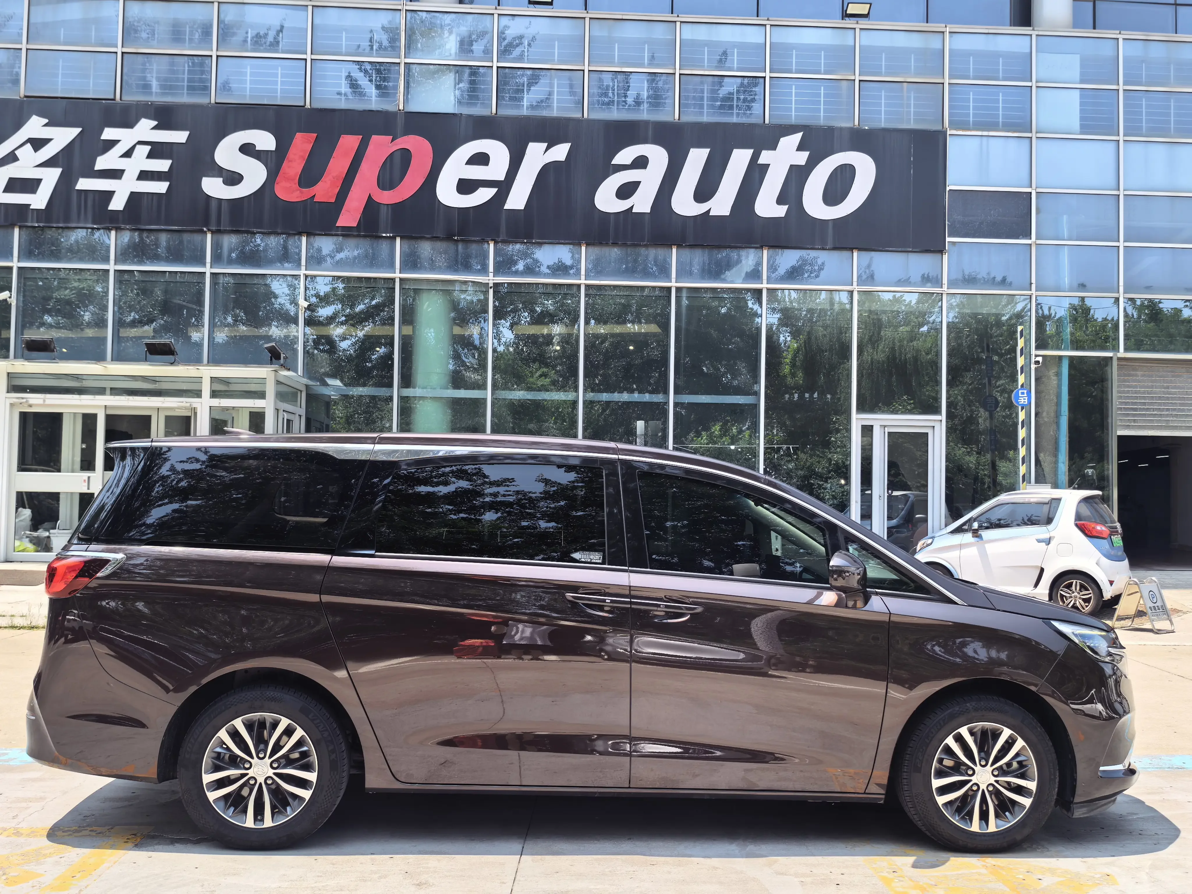 Buick GL8