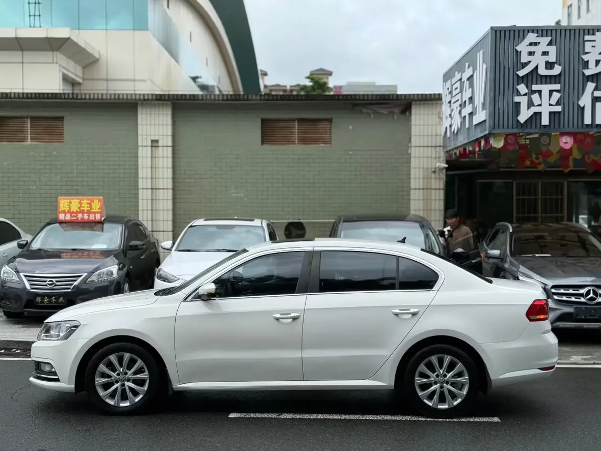 Volkswagen Lavida