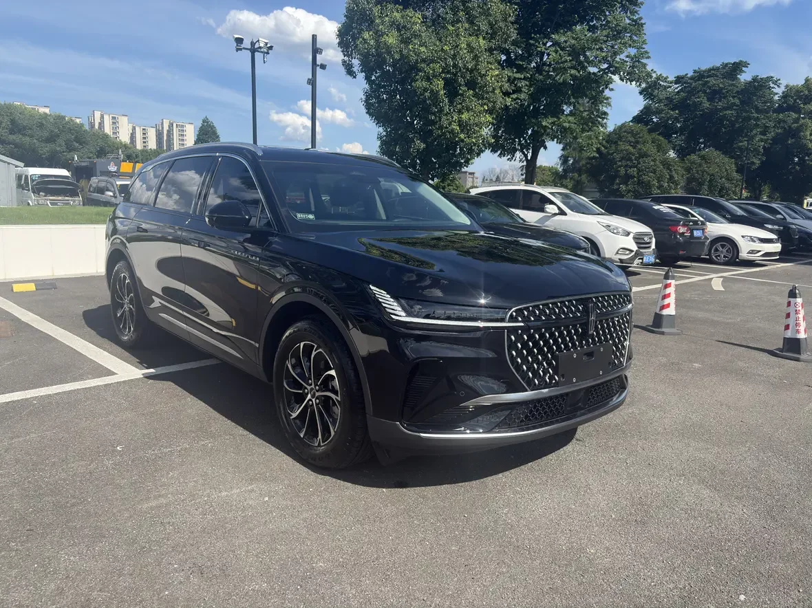Lincoln navigator