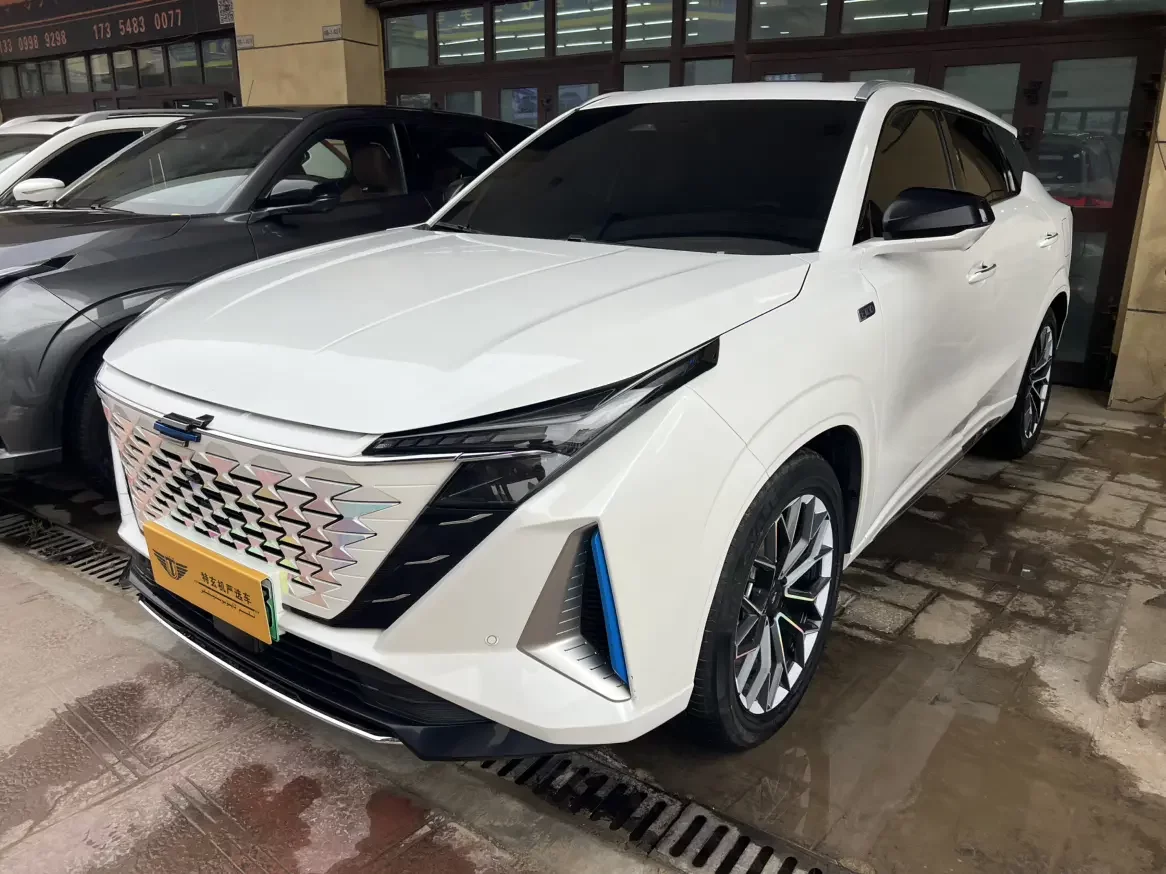 Oshan Changan Auchan Z6 iDD new energy