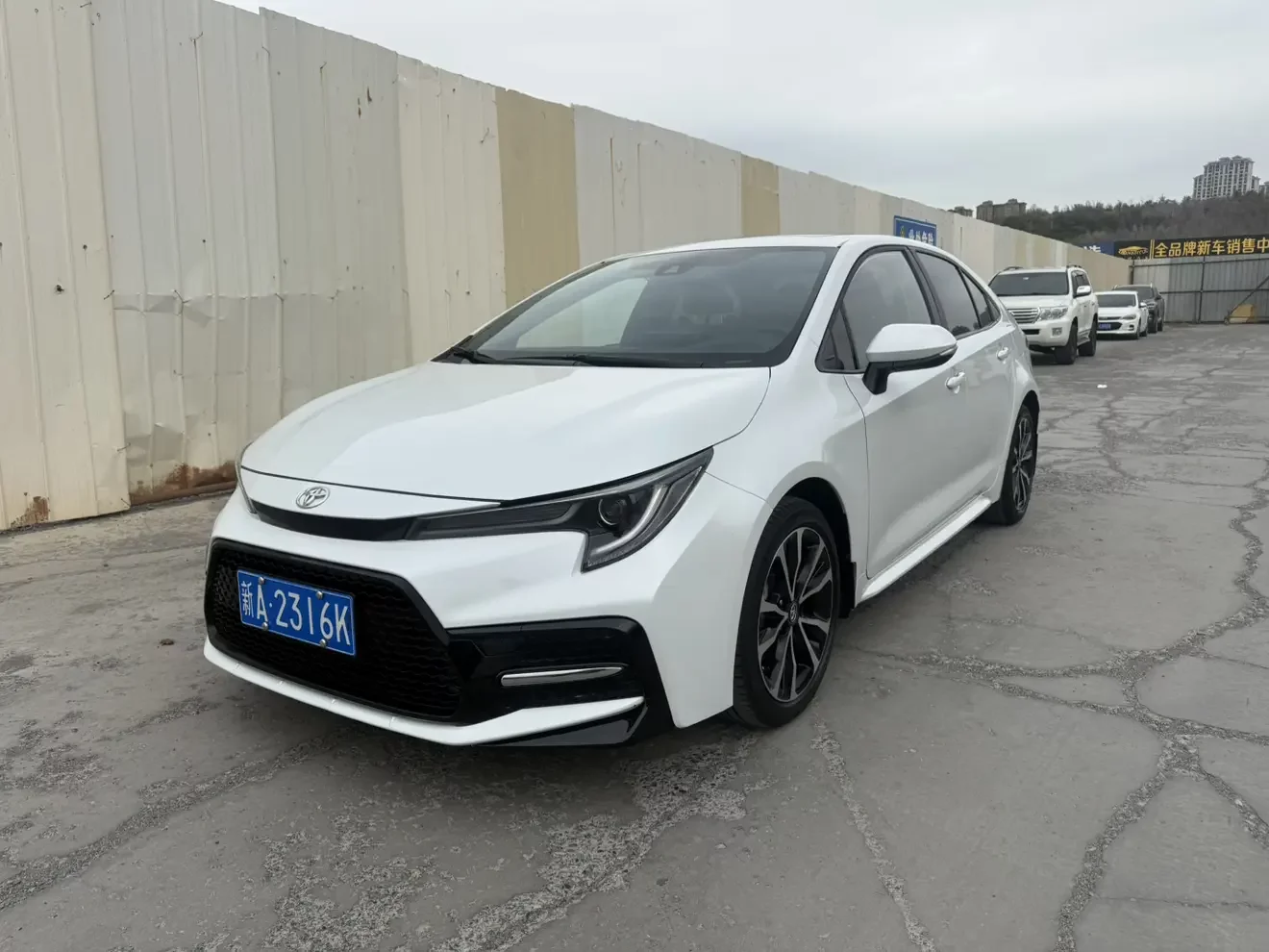 Toyota Levin (Lei Ling)  из Китая