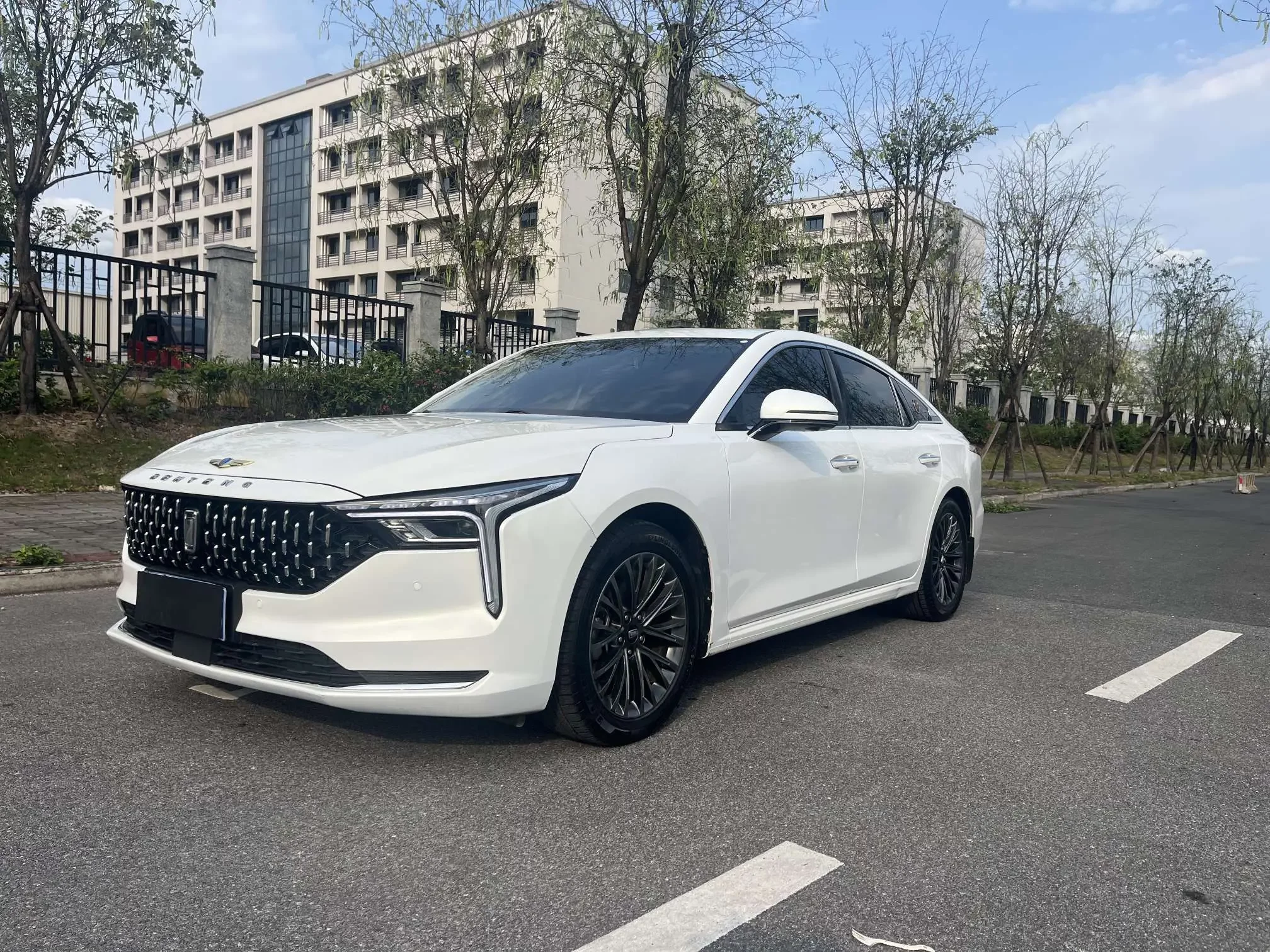 FAW Bestune B70