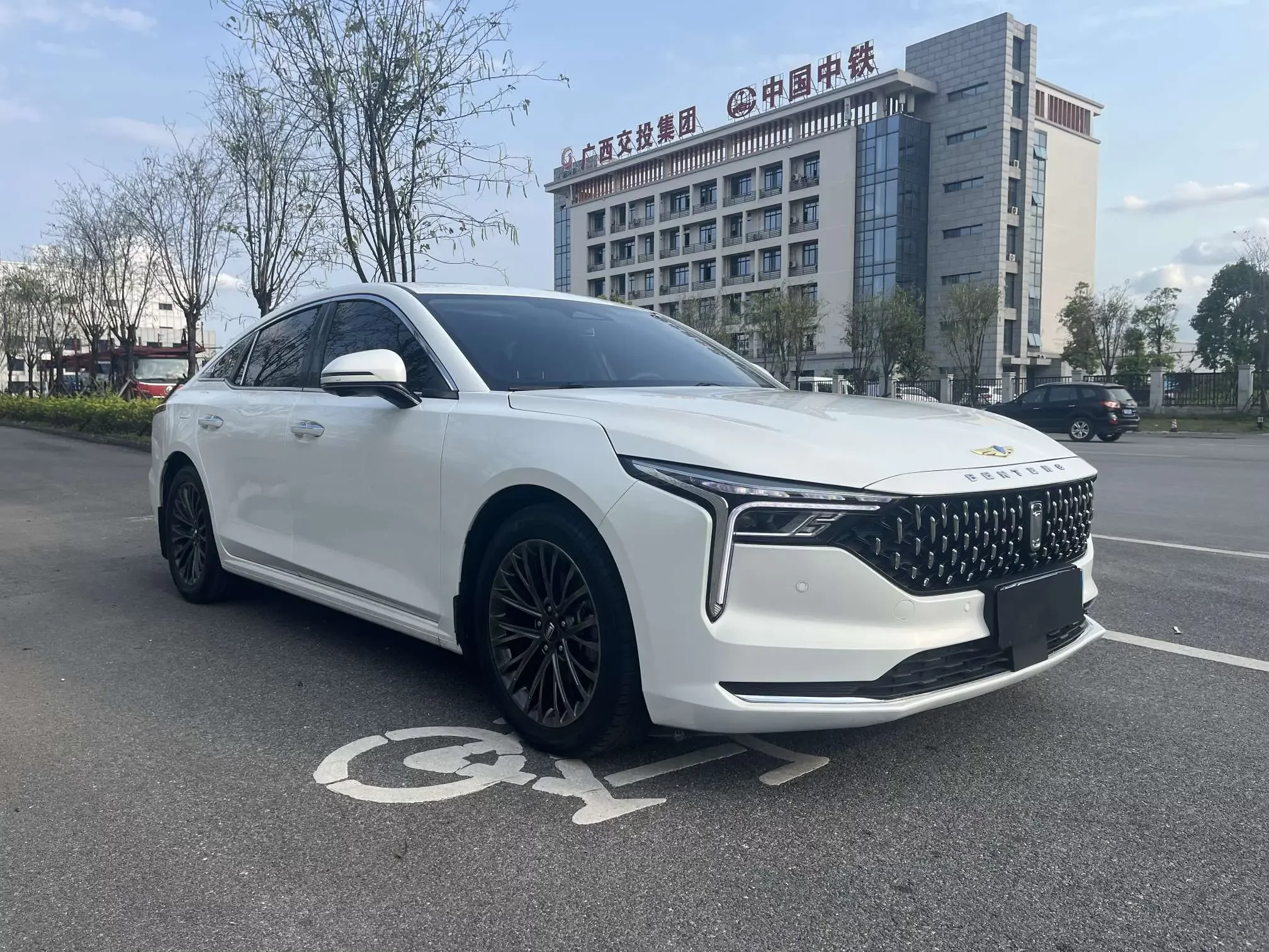 FAW Bestune B70