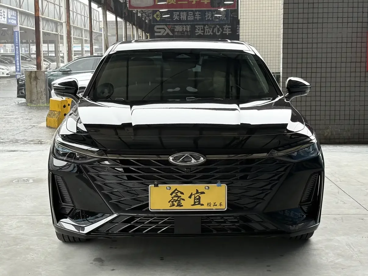 Chery Arrizo 8