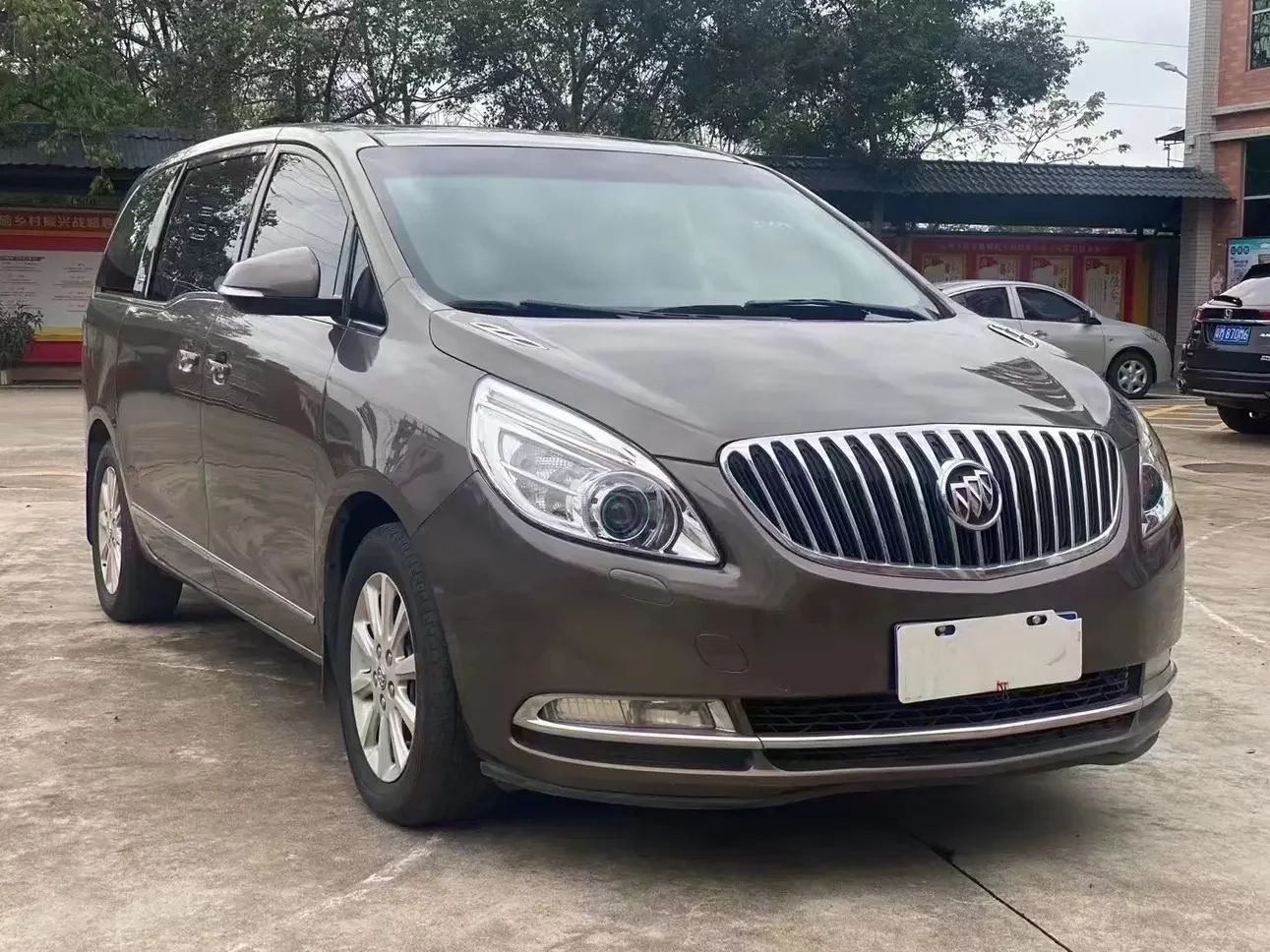 Buick GL8