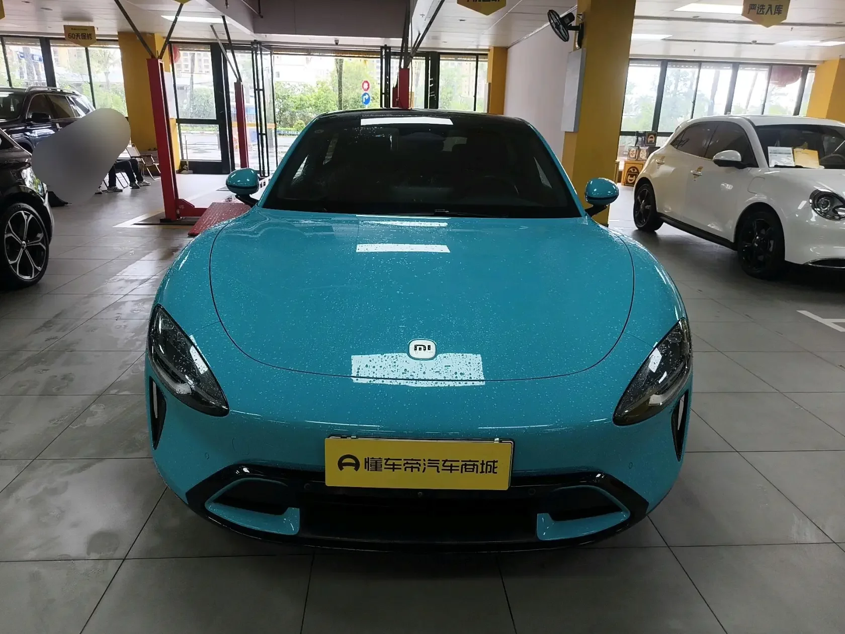 Xiaomi car Xiaomi SU7  из Китая