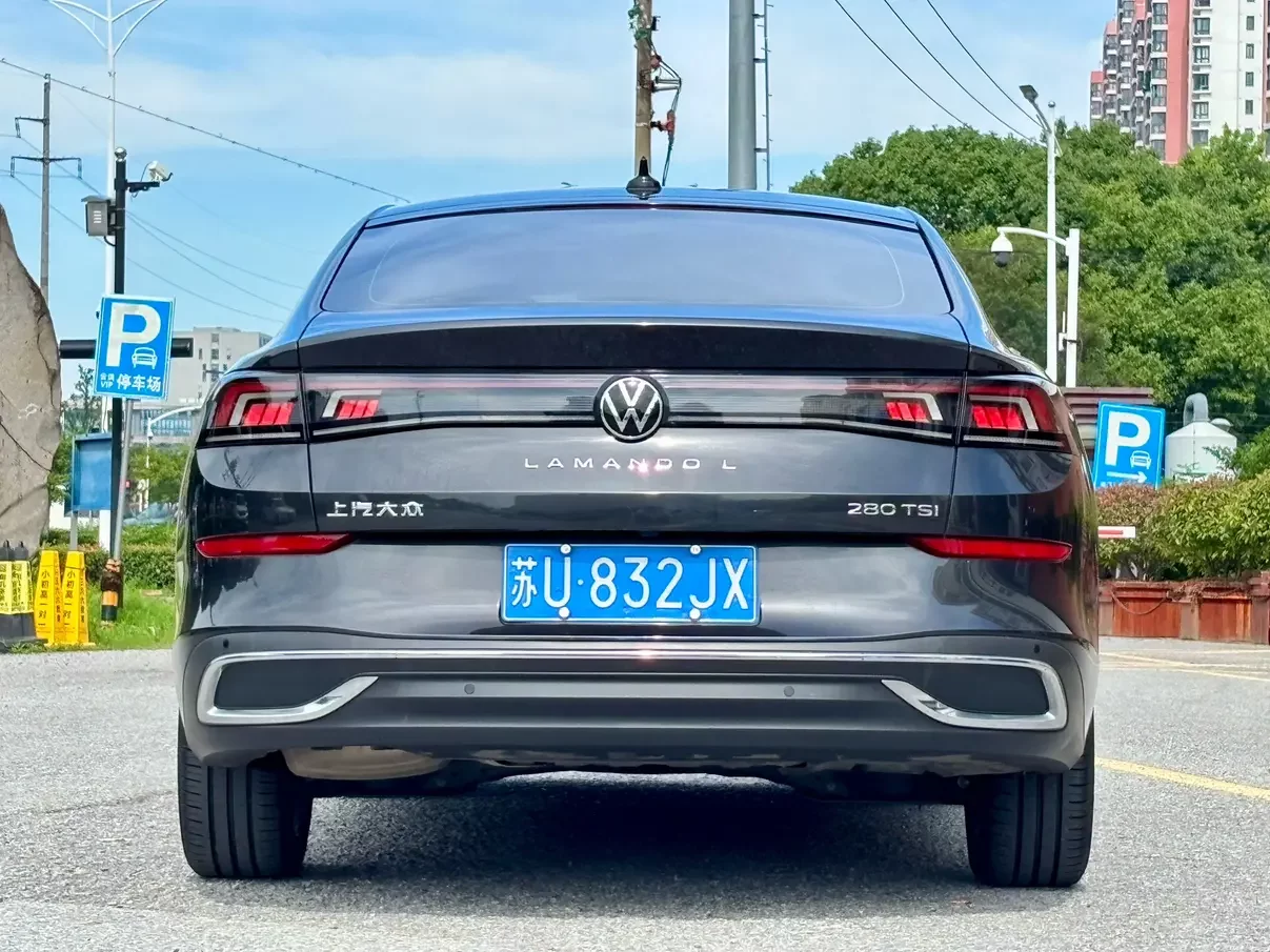 Volkswagen Lamando