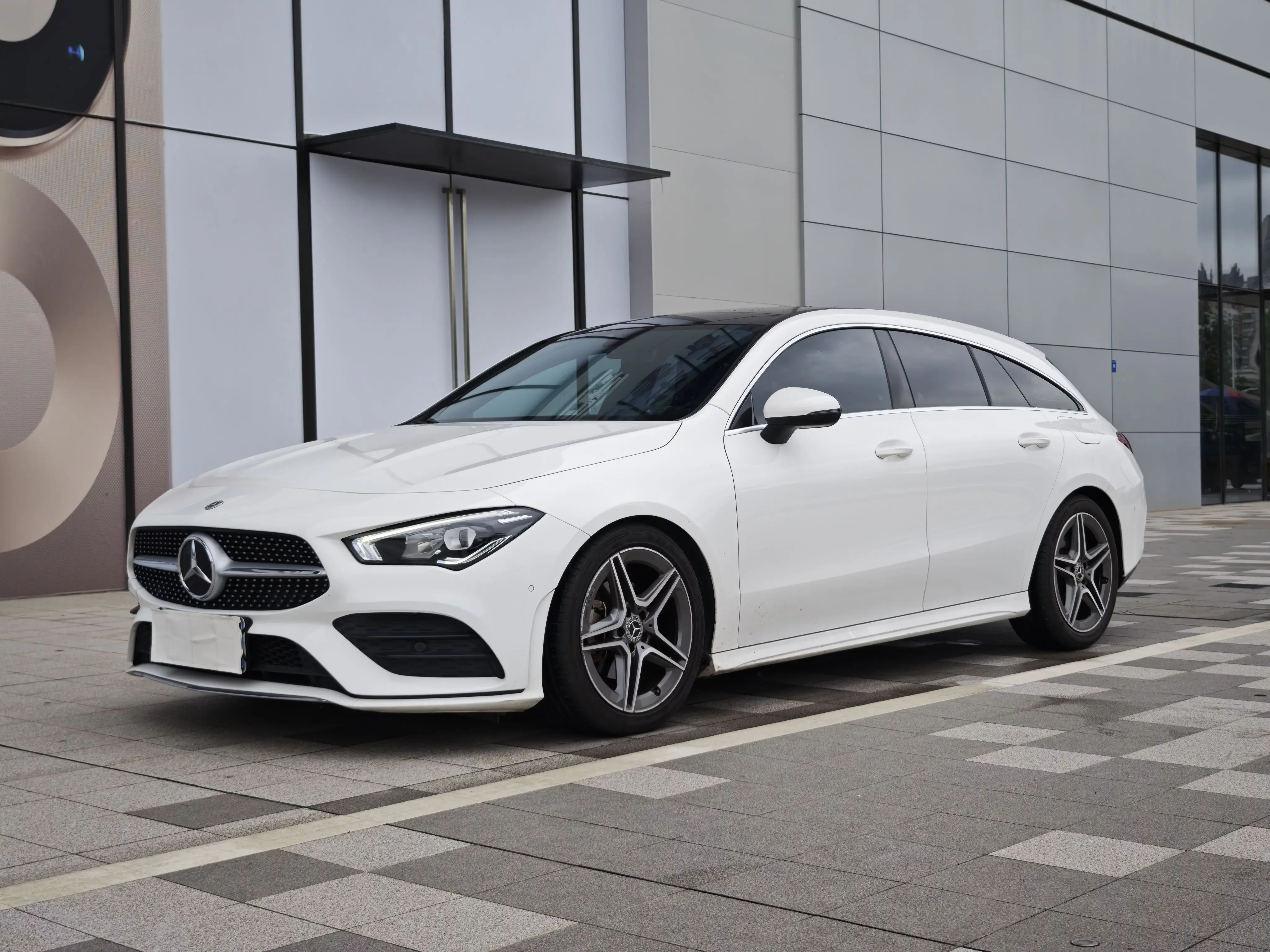 Mercedes-Benz CLA (Imported)  из Китая
