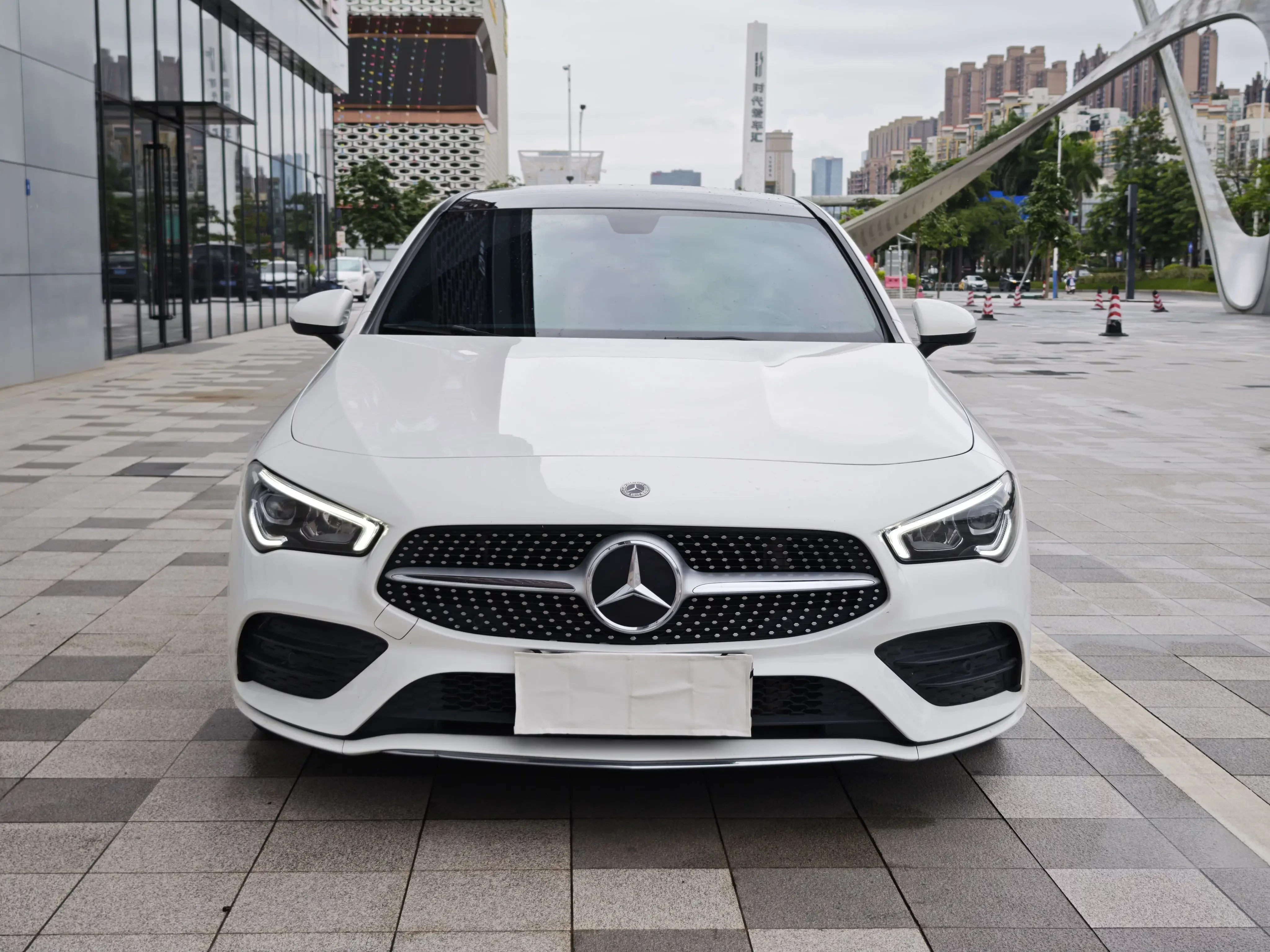Mercedes-Benz CLA (Imported)  из Китая