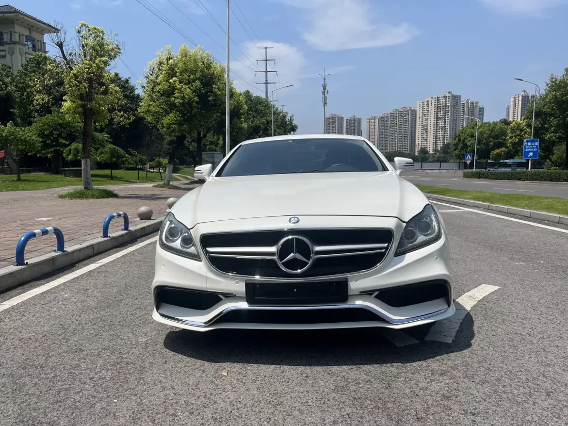 Mercedes-Benz CLS