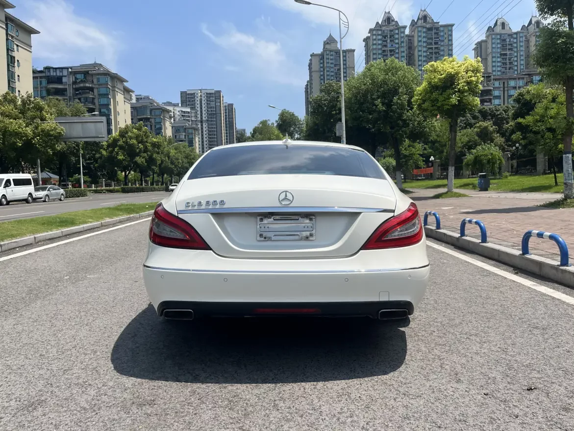 Mercedes-Benz CLS