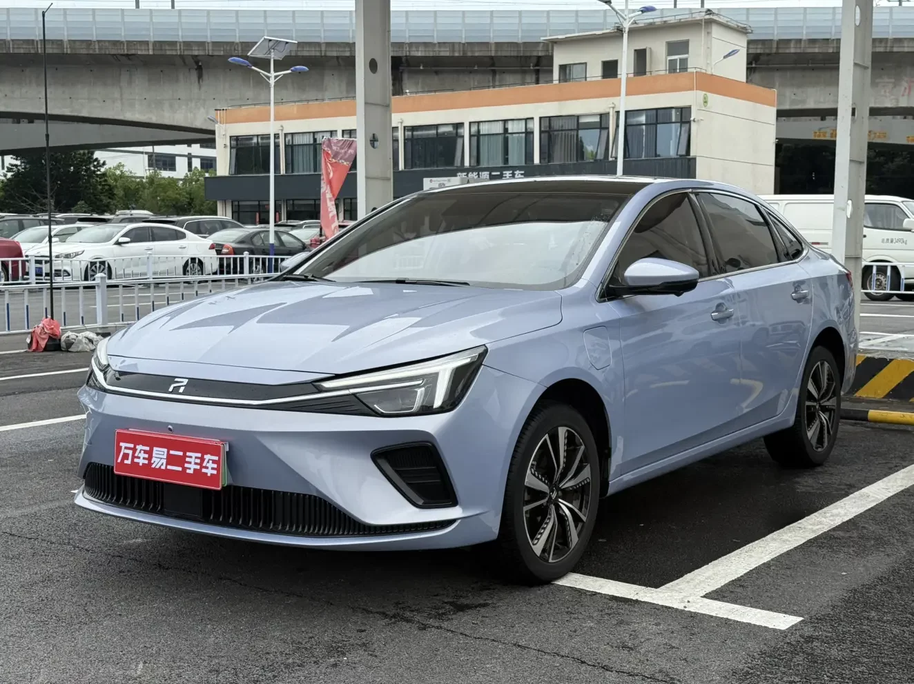 Rising Auto Feifan ER6