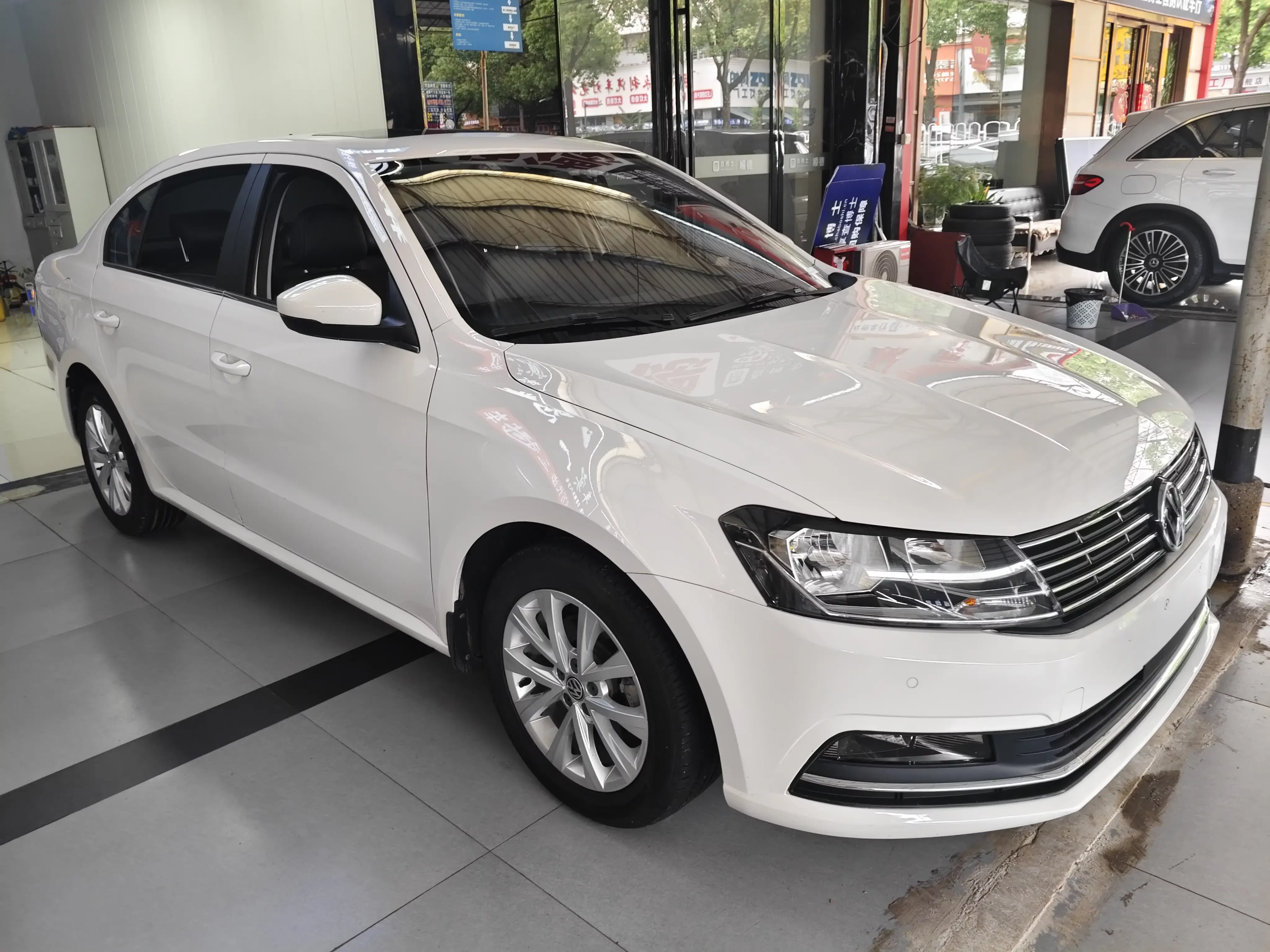 Volkswagen Lavida