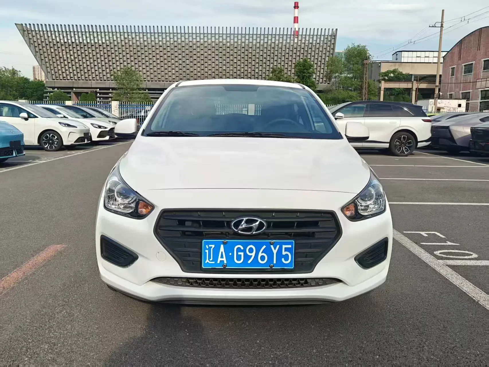 Hyundai Verna (Rena)  из Китая