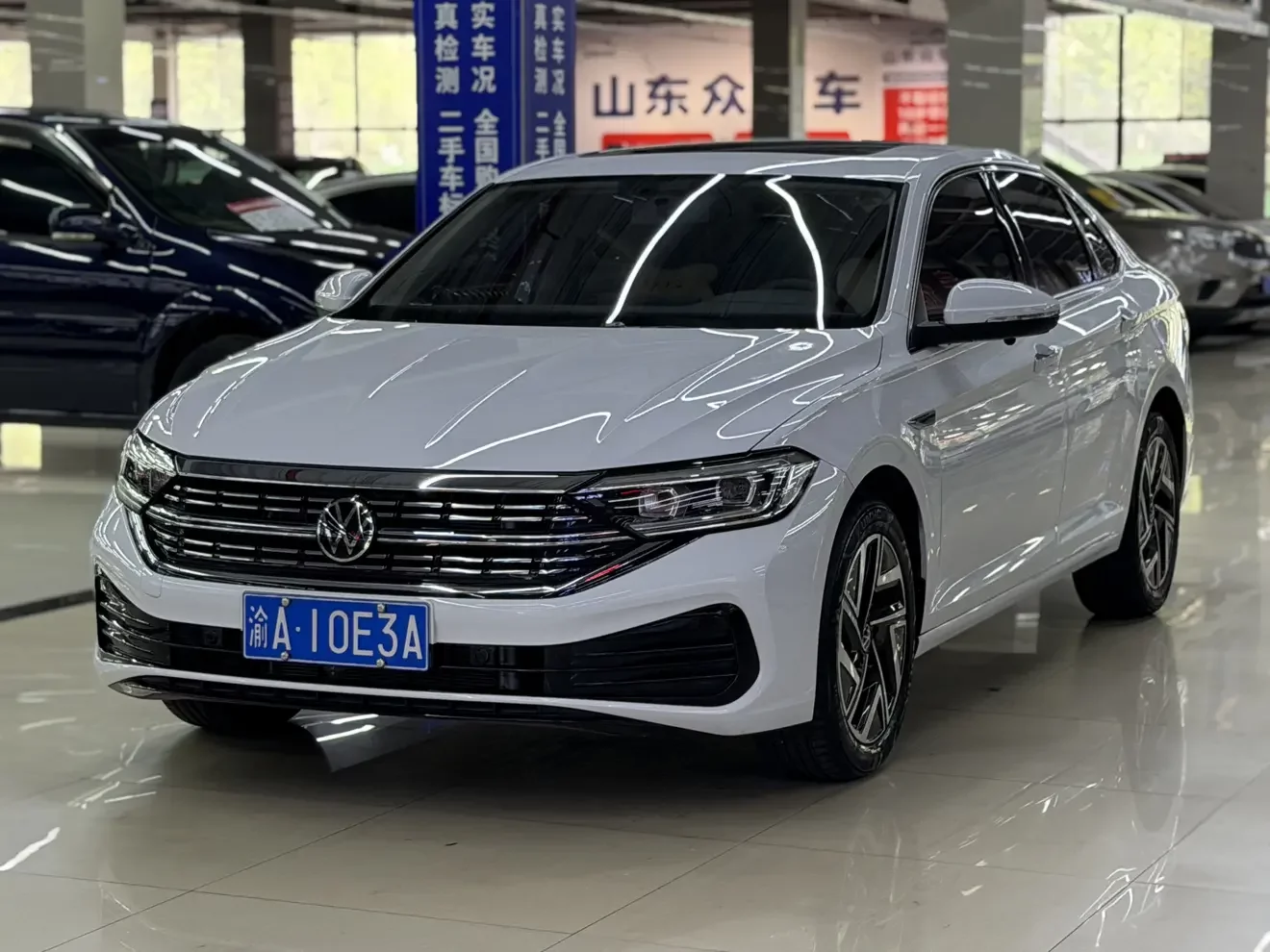 Volkswagen Sagitar