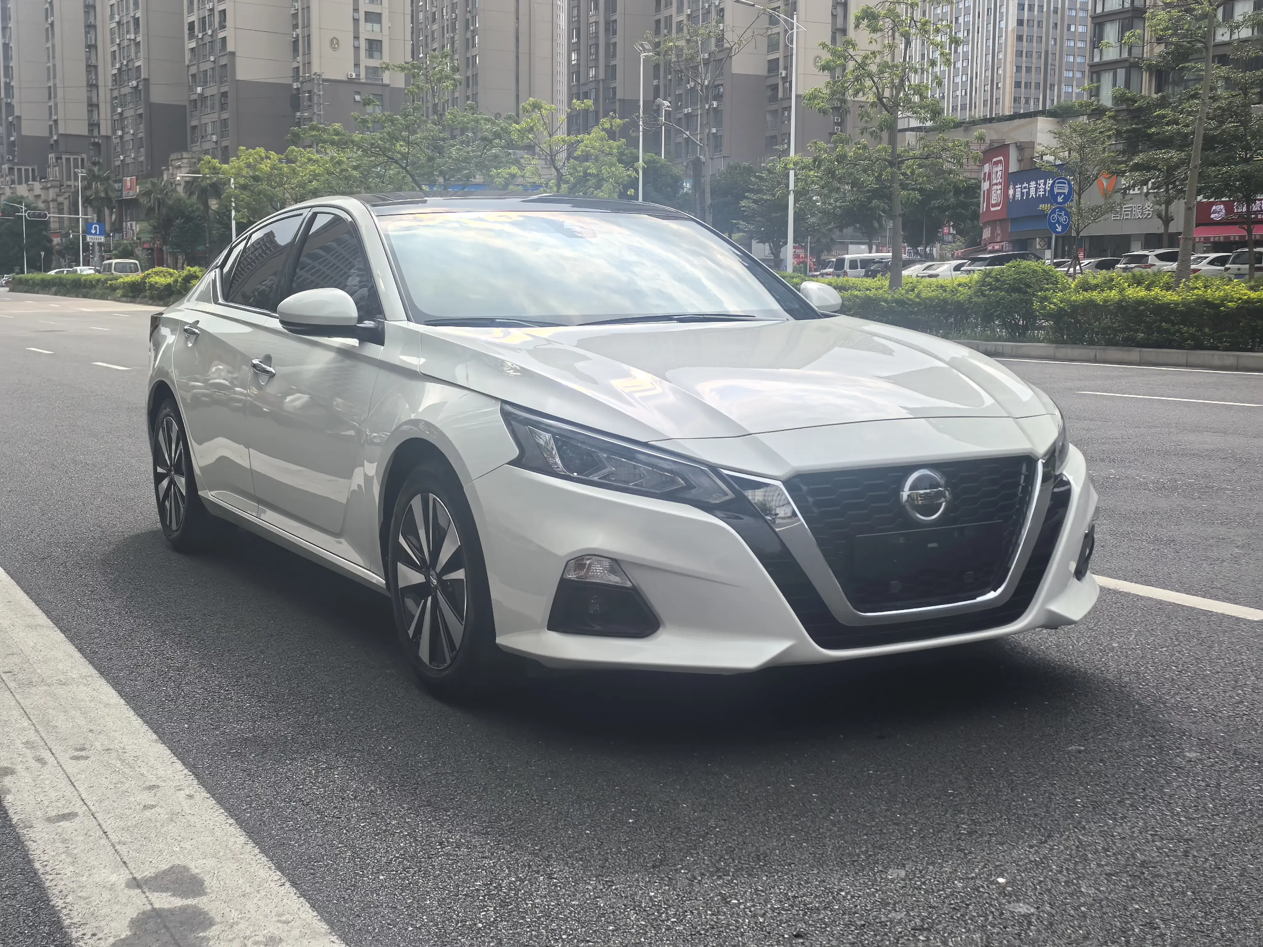 Nissan Altima