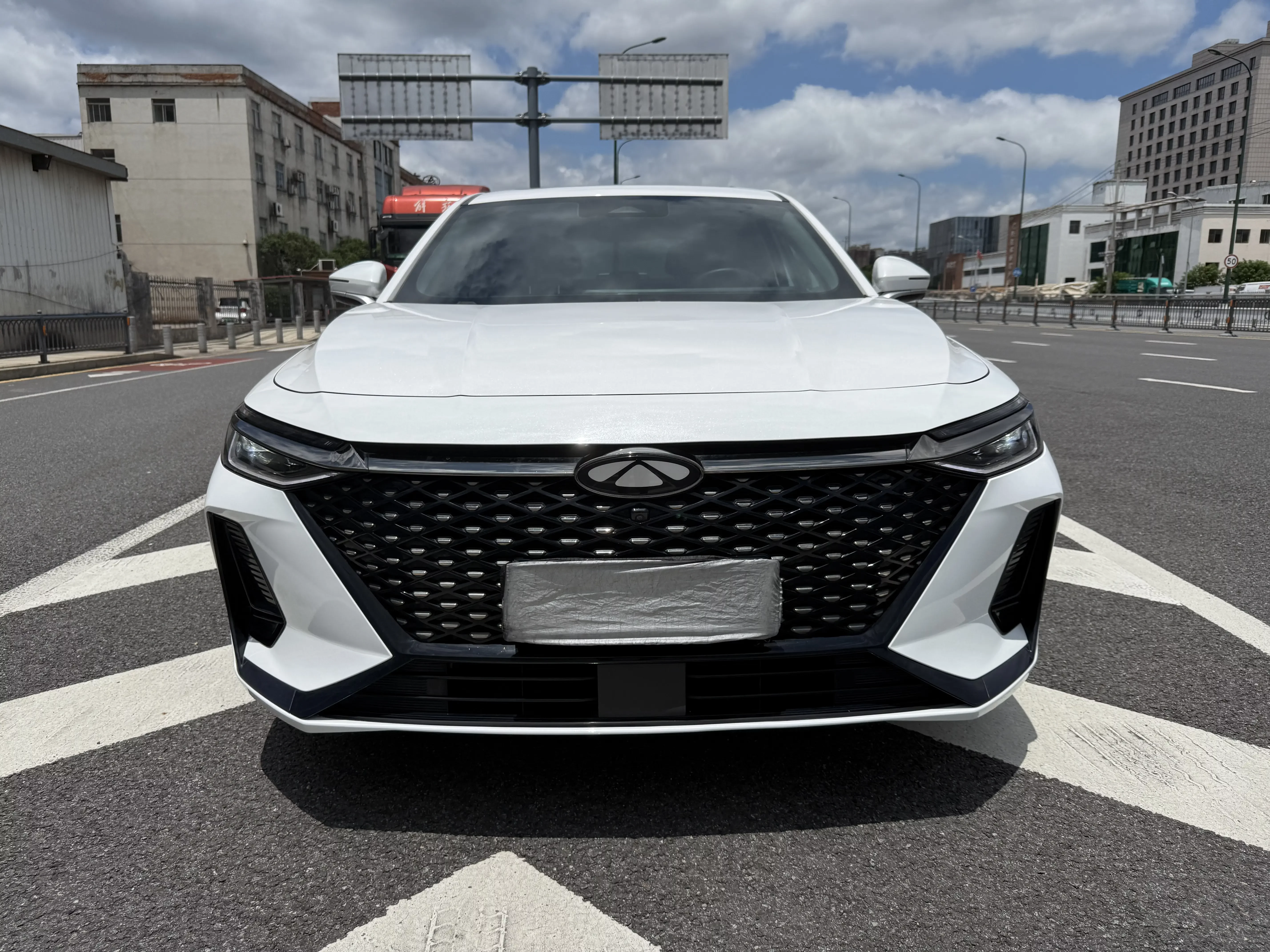 Chery Fengyun A8