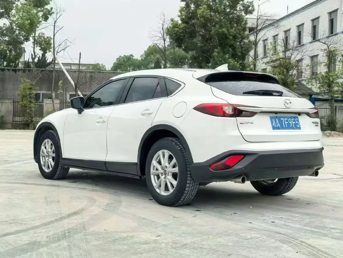 Mazda CX-4