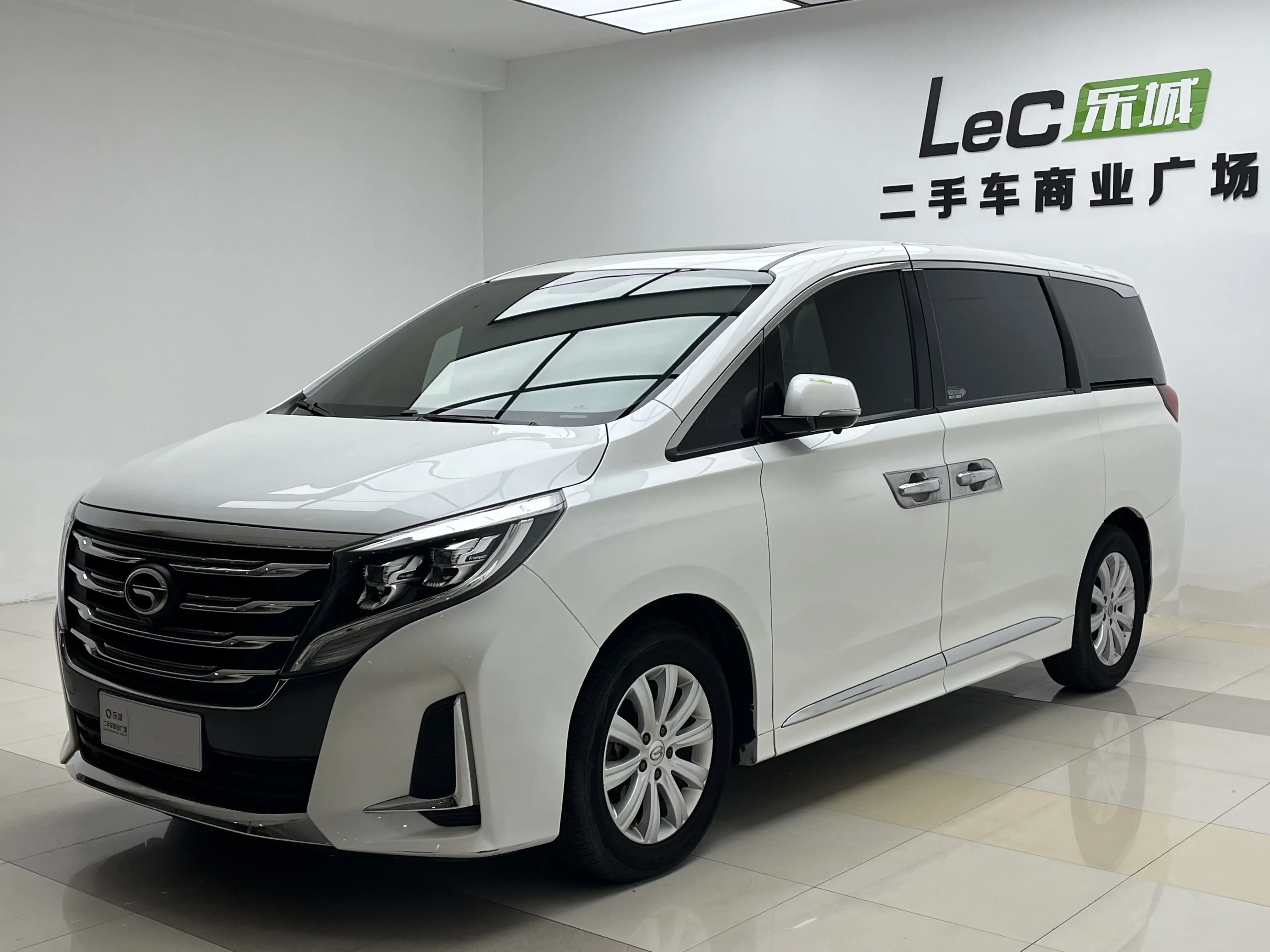 GAC Trumpchi M8