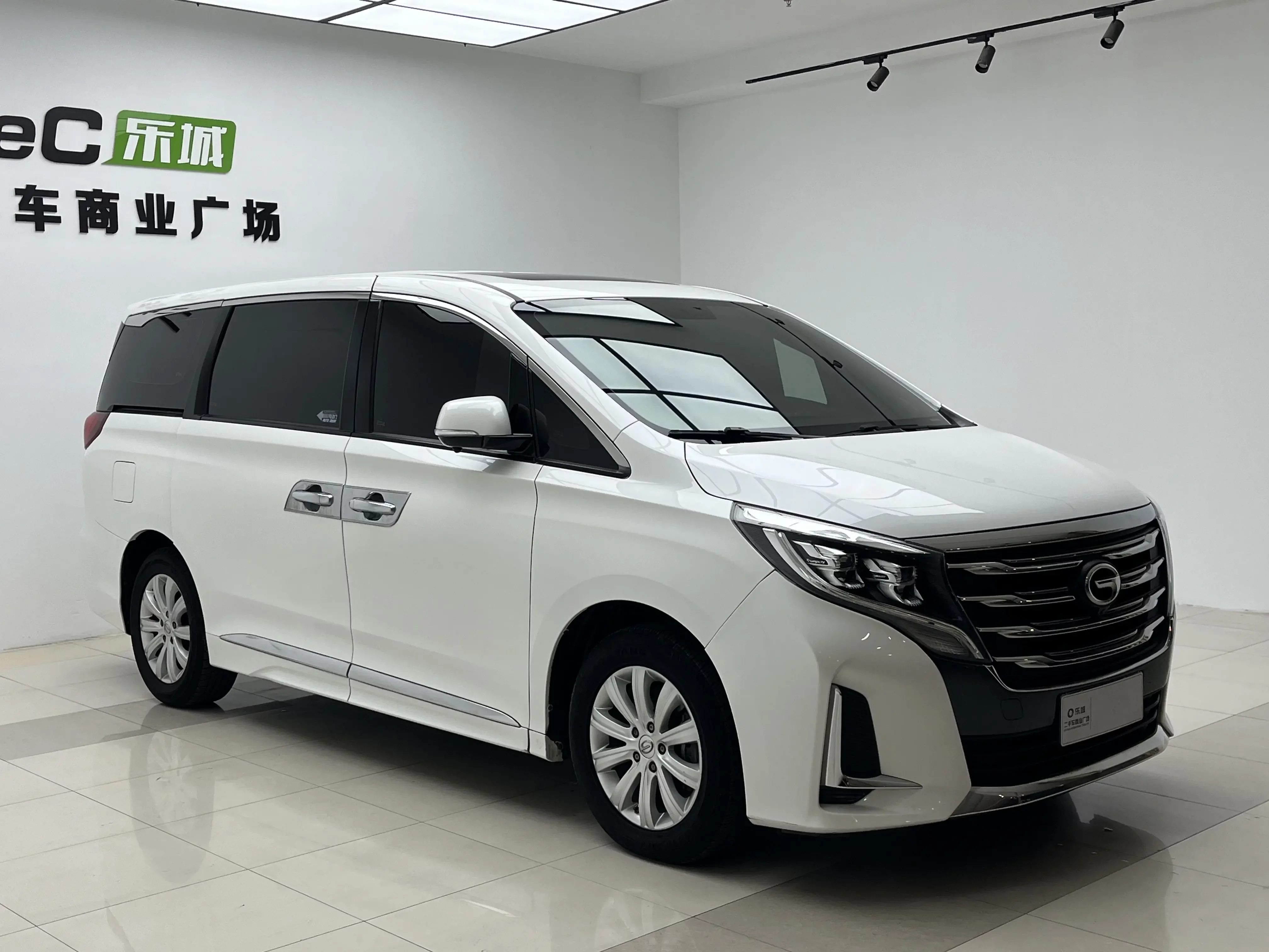 GAC Trumpchi M8