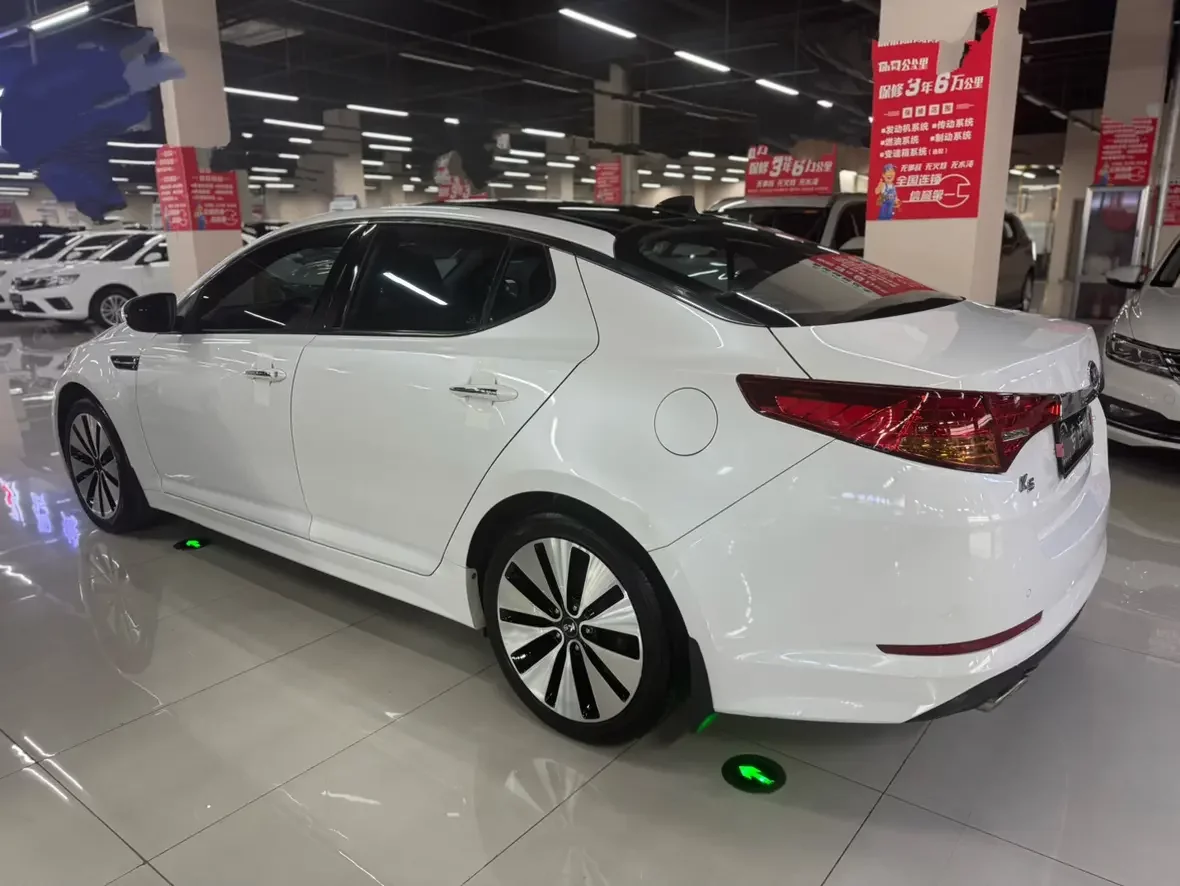 Kia K5