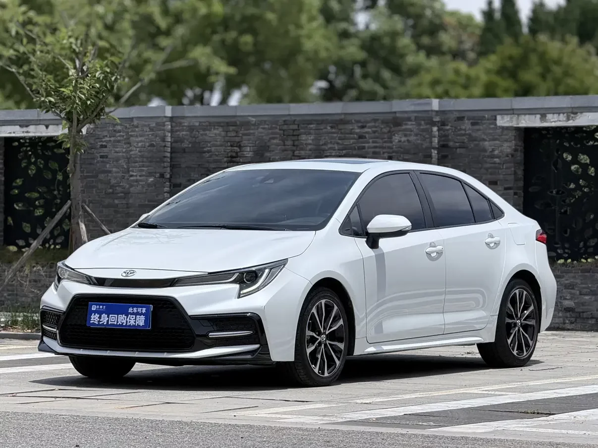 Toyota Levin (Lei Ling)  из Китая