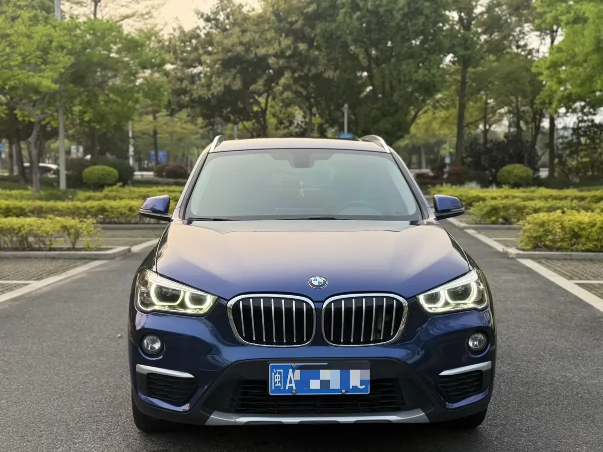 BMW X1  из Китая