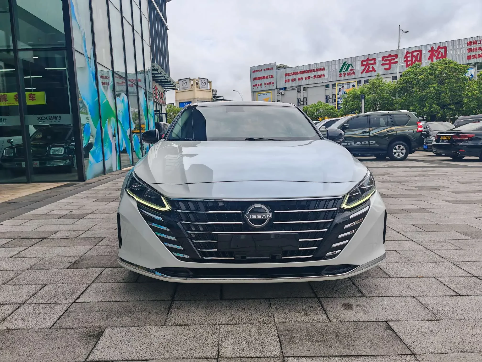 Nissan Altima