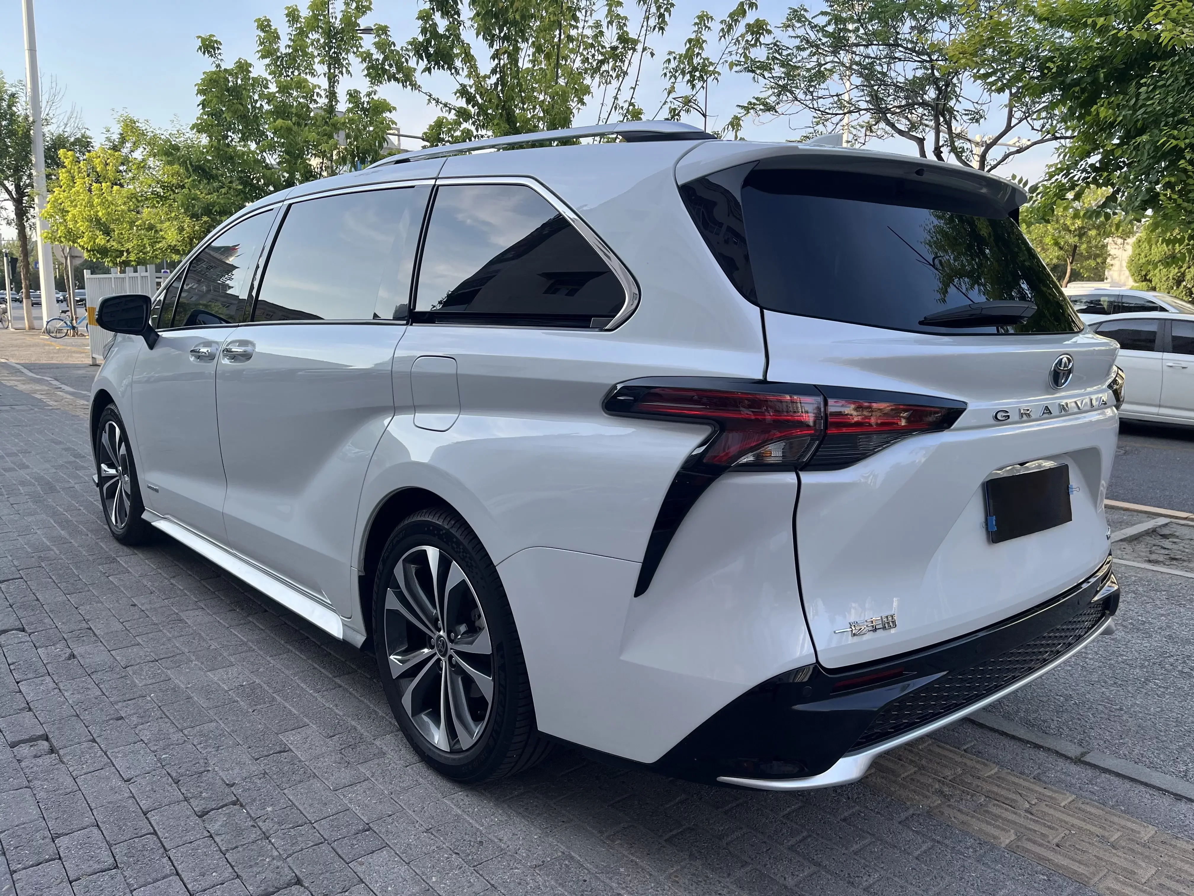 Toyota Granvia