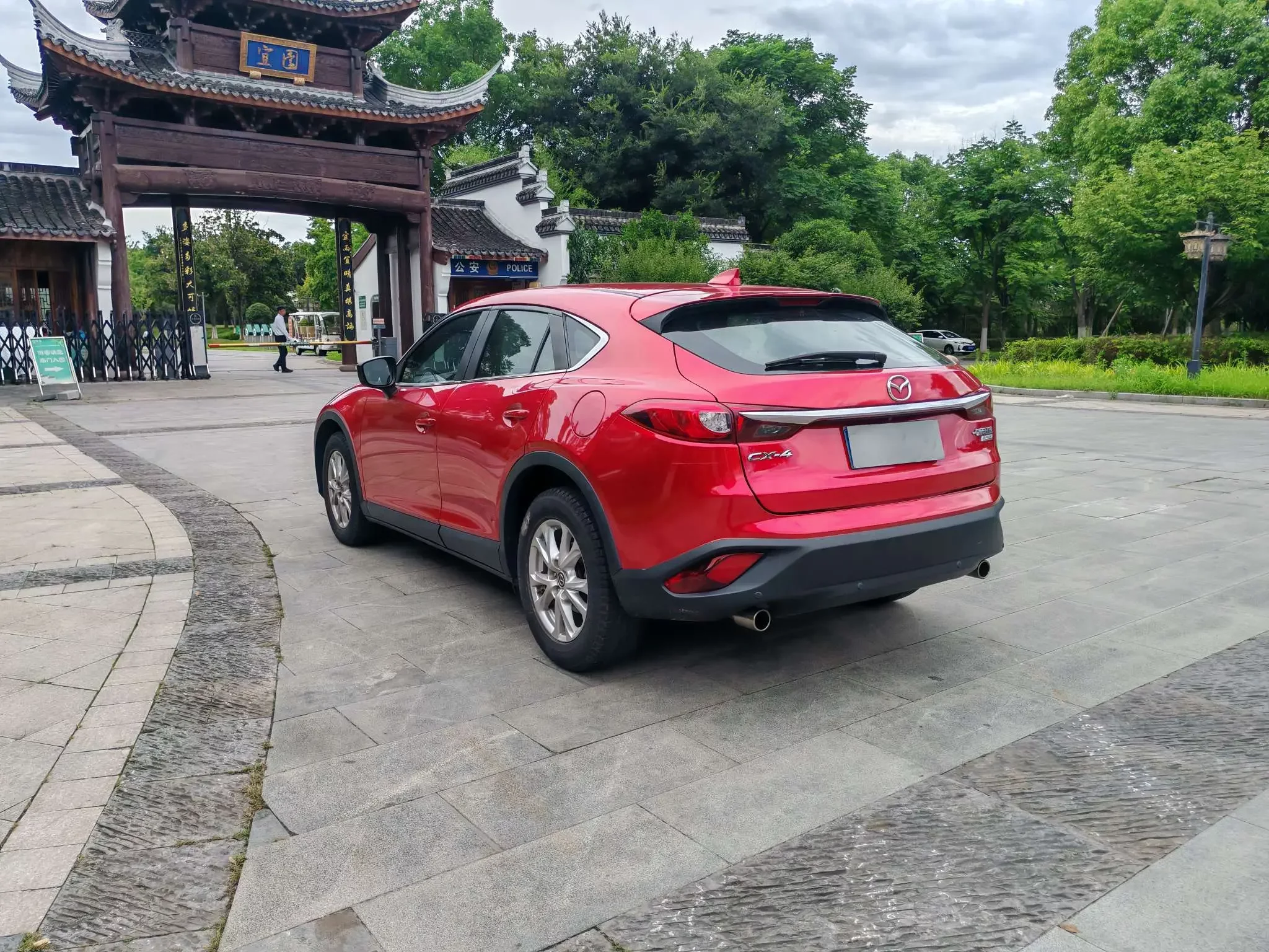 Mazda CX-4
