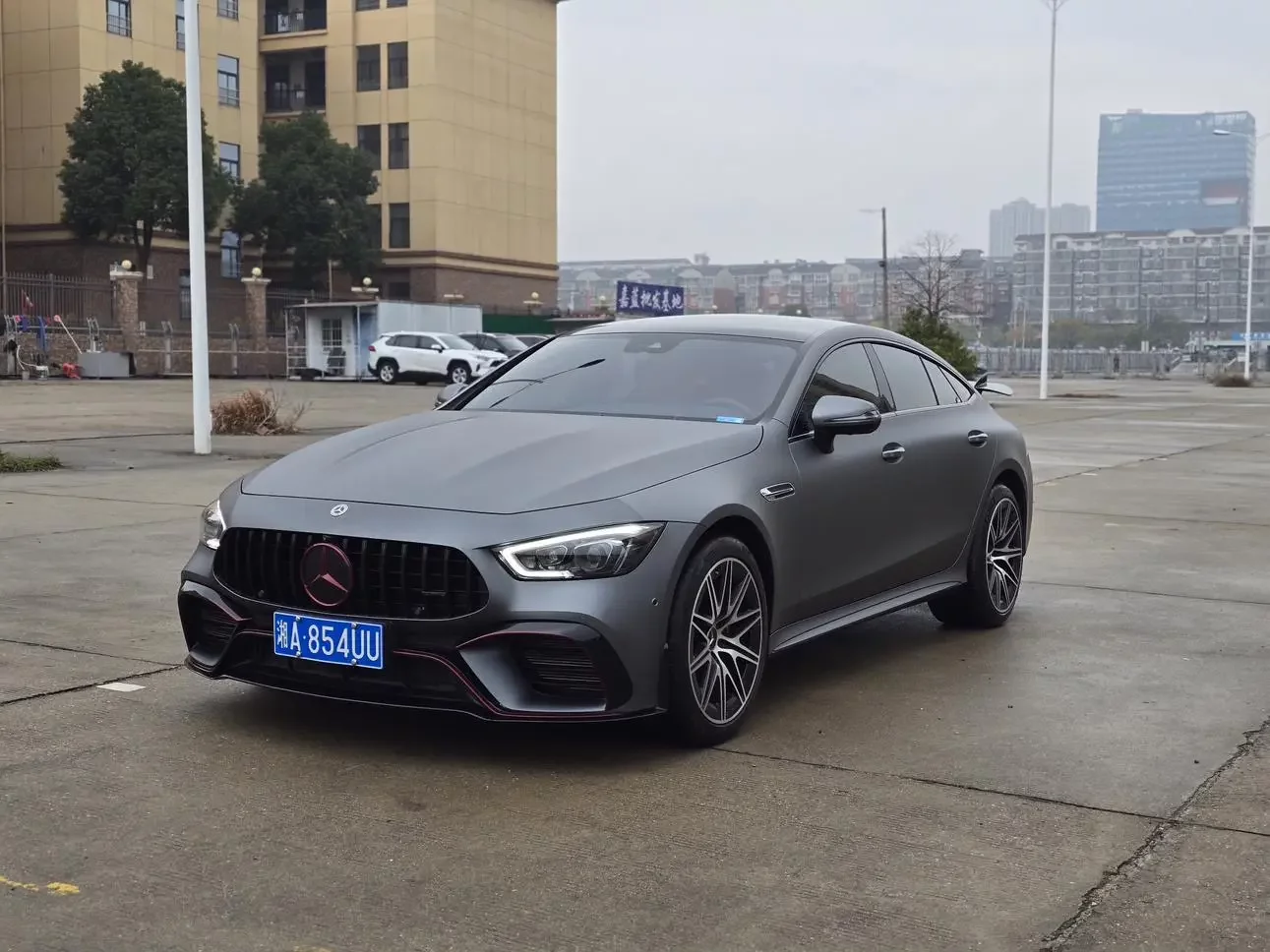 MERCEDES-BENZ AMG GT