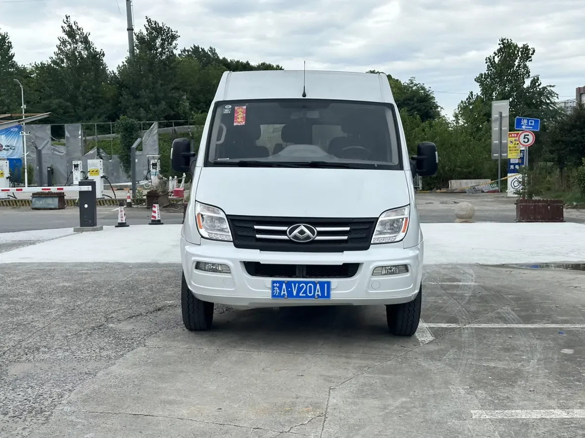 Datong Xintu V80  из Китая