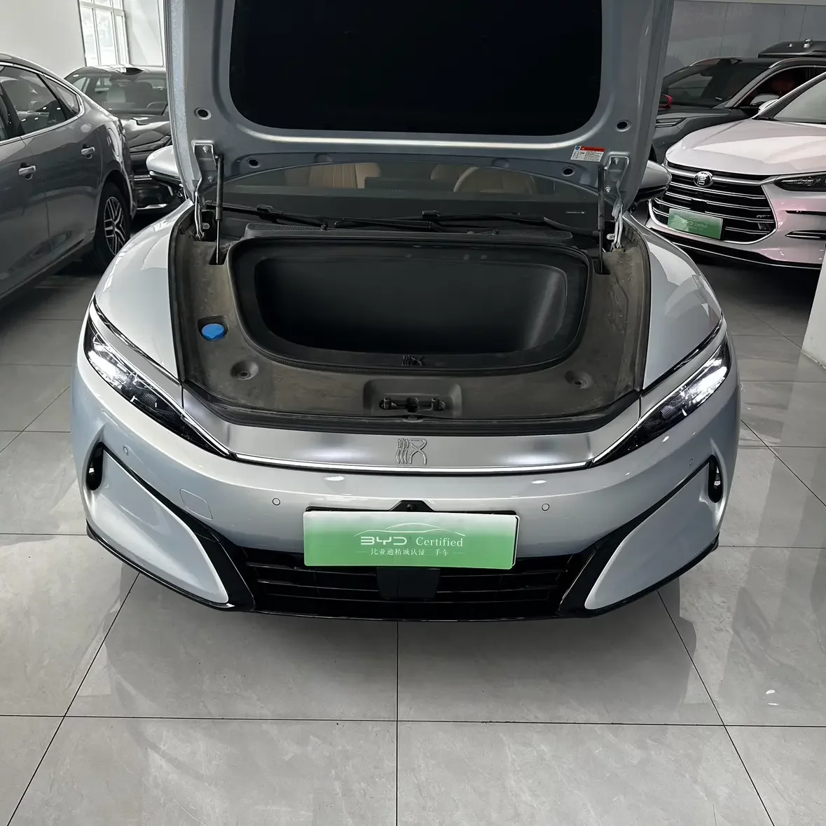 BYD Han L EV