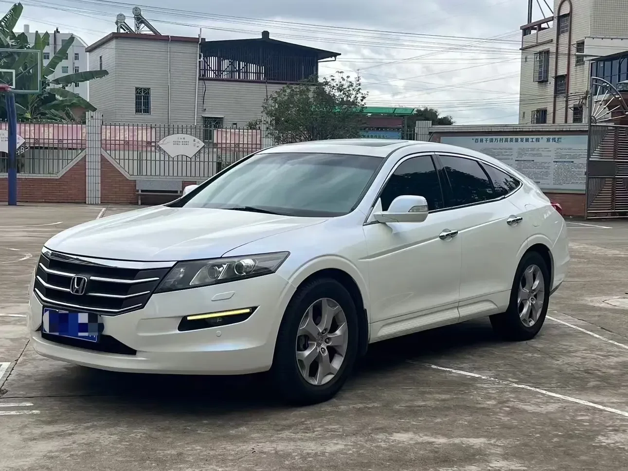 Honda Songs and poems  из Китая