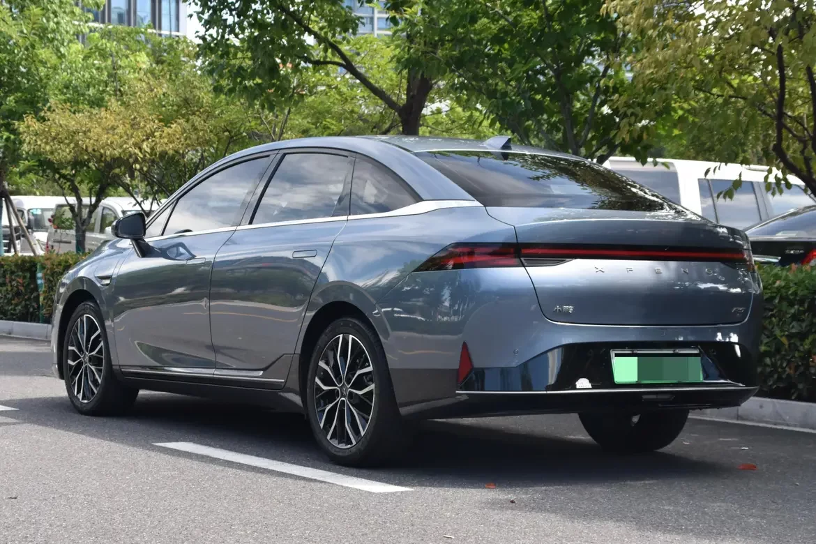 Xpeng P5