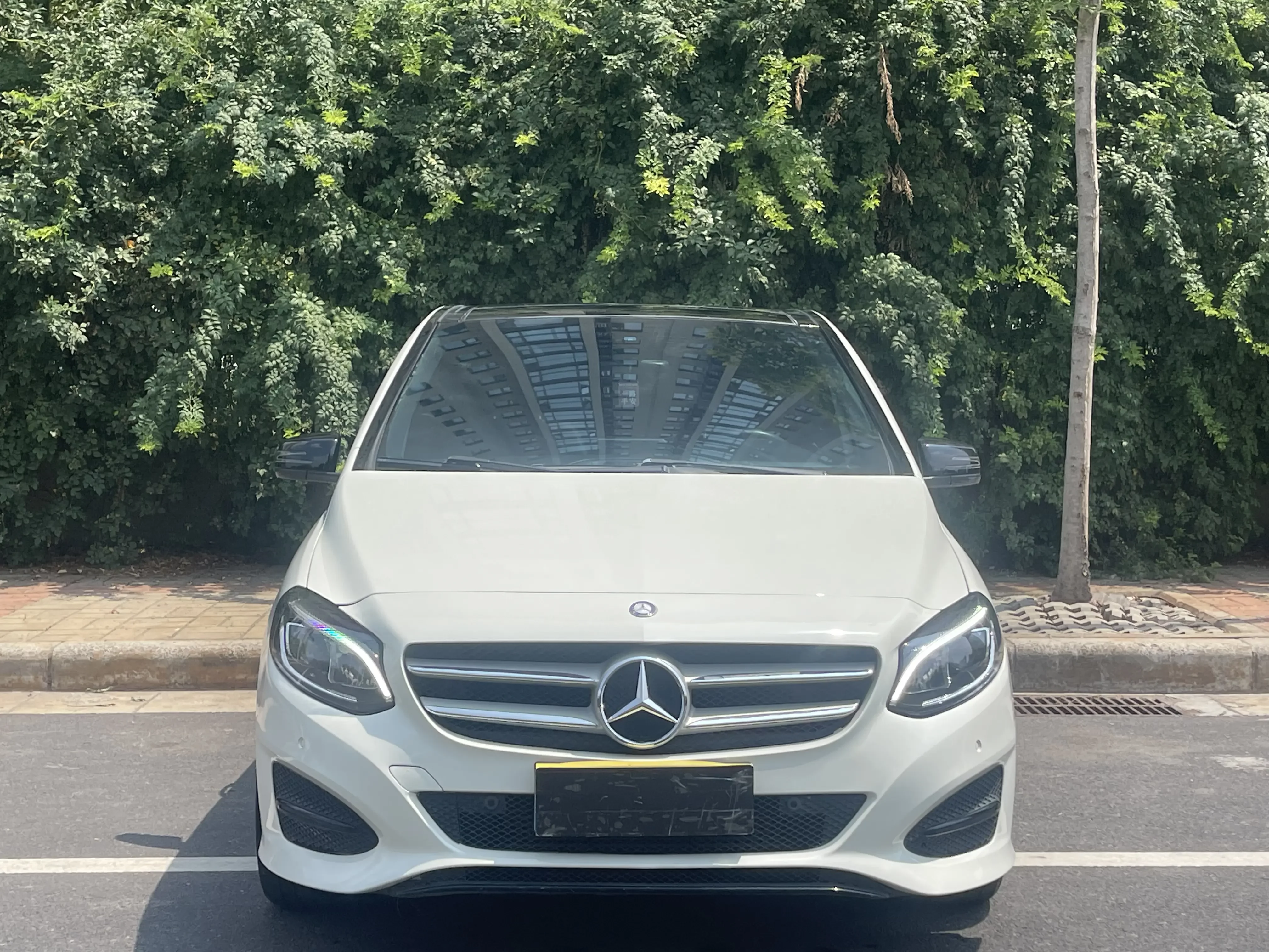 Mercedes-Benz B Class
