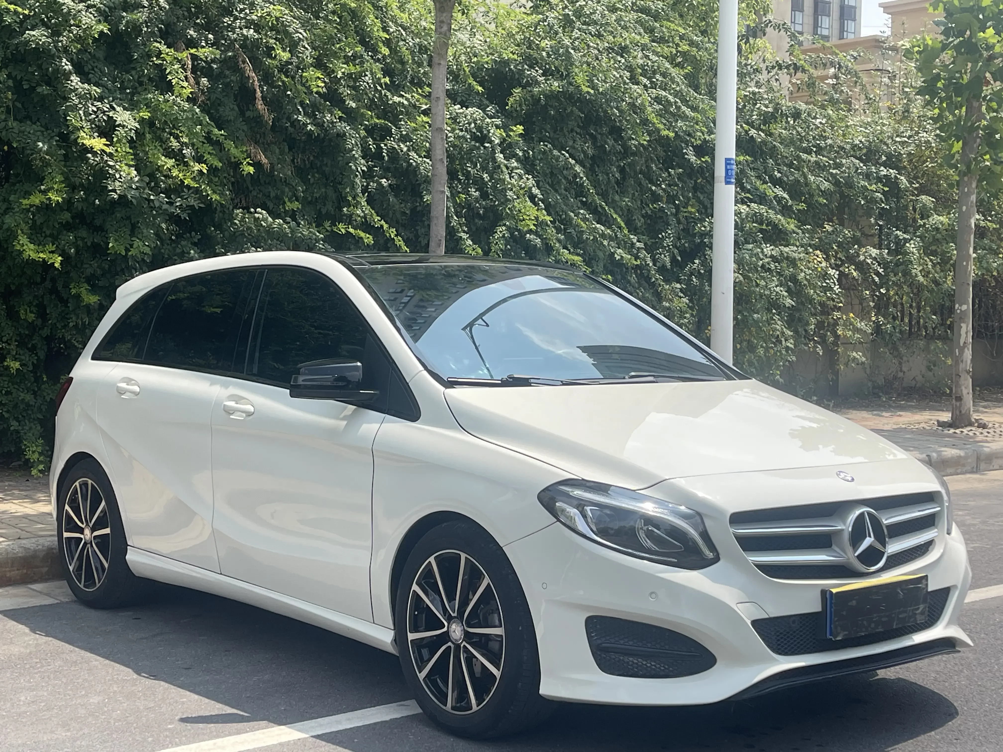Mercedes-Benz B Class