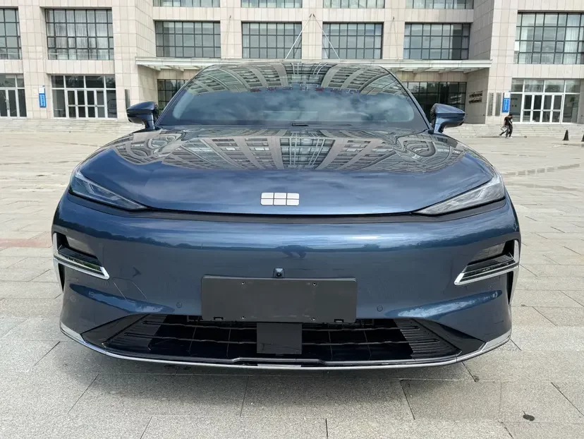 Geely Galaxy Star 8 PHEV