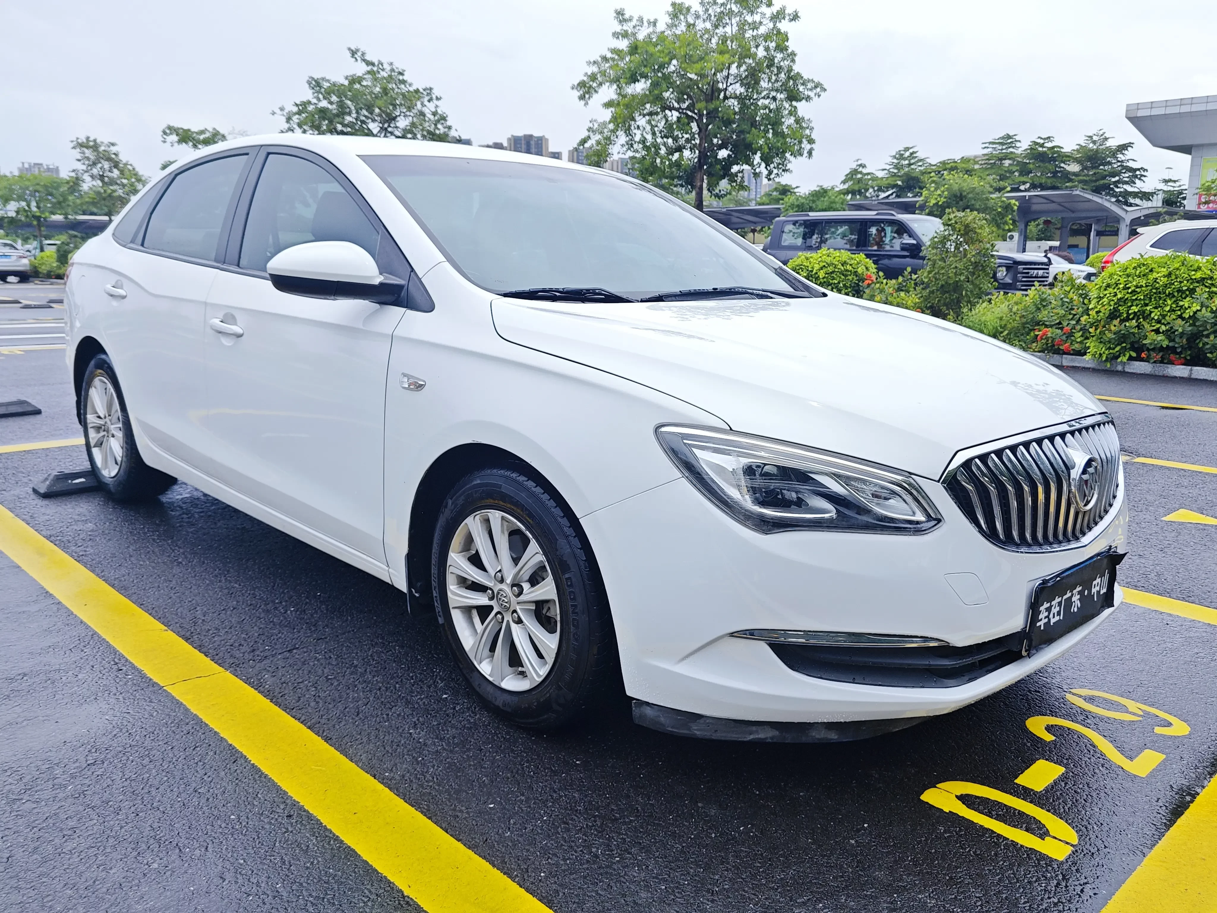 Buick Yinglang