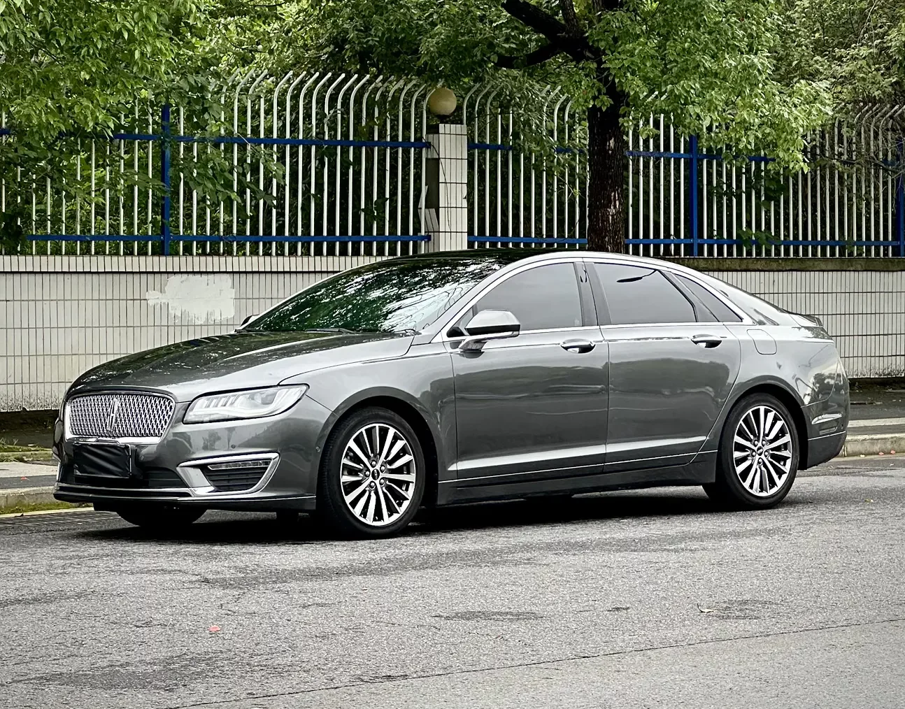 Lincoln MKZ